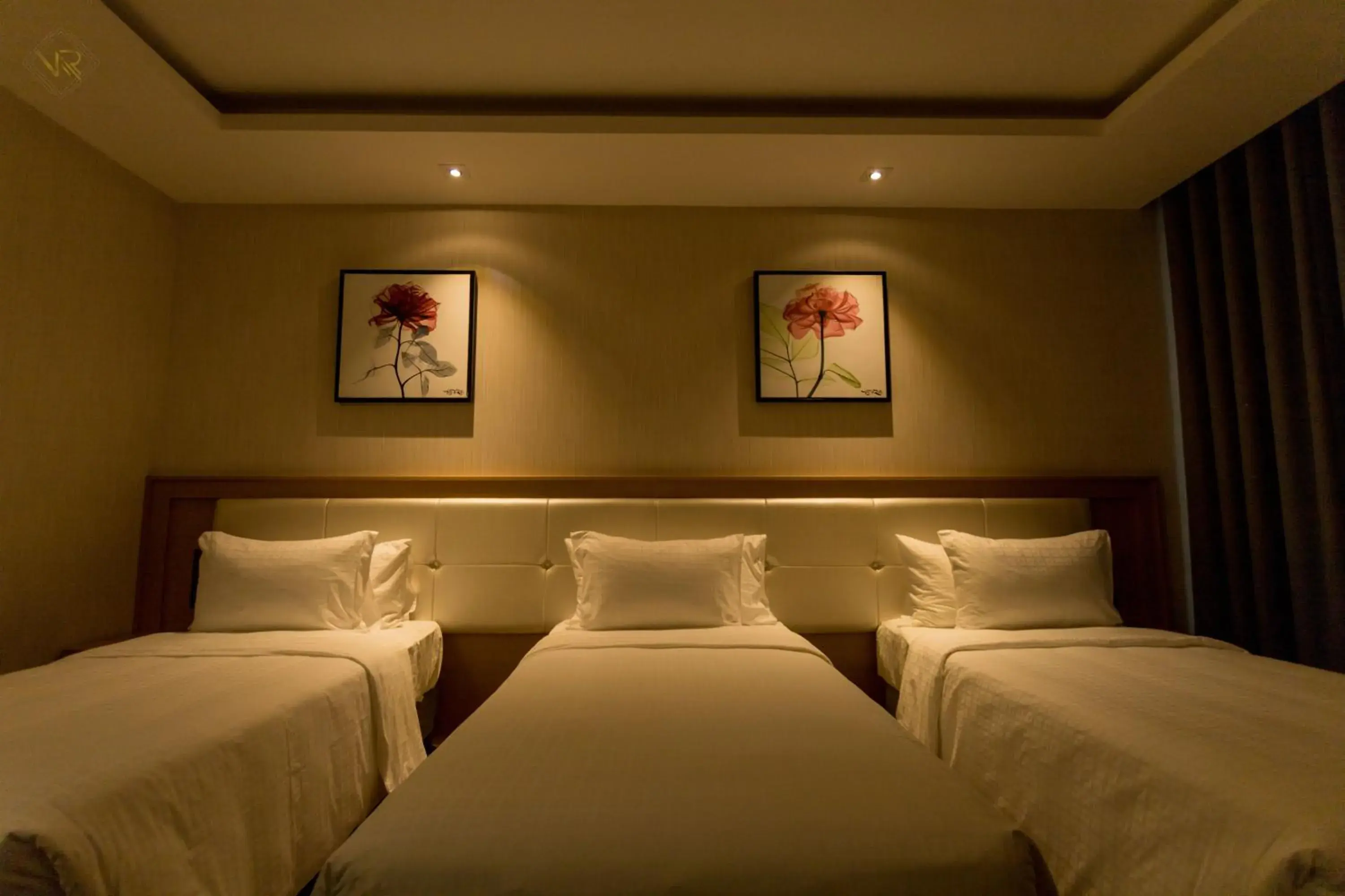 Bed in VUNG TAU RIVA HOTEL