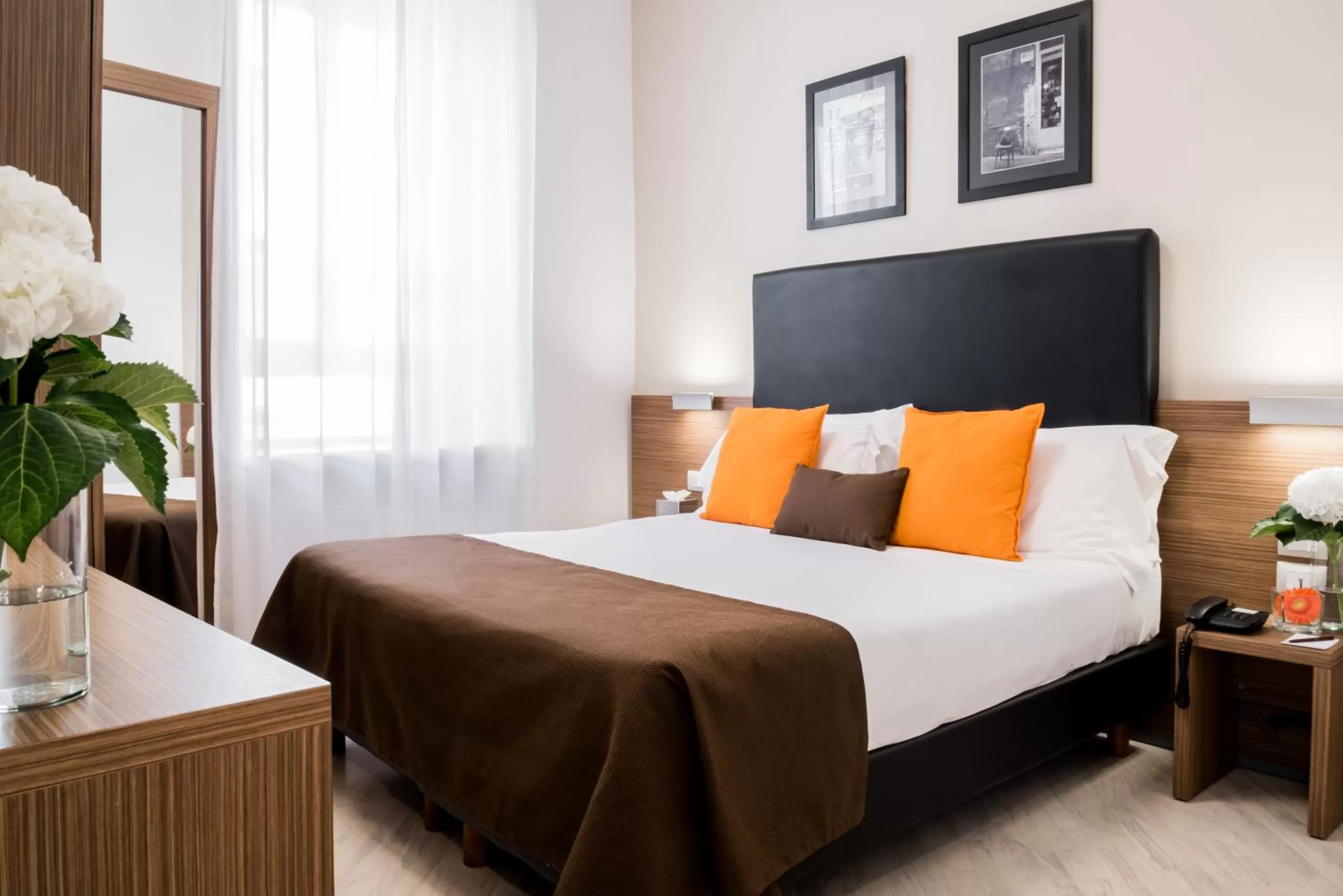 Photo of the whole room, Bed in Hotel Concordia