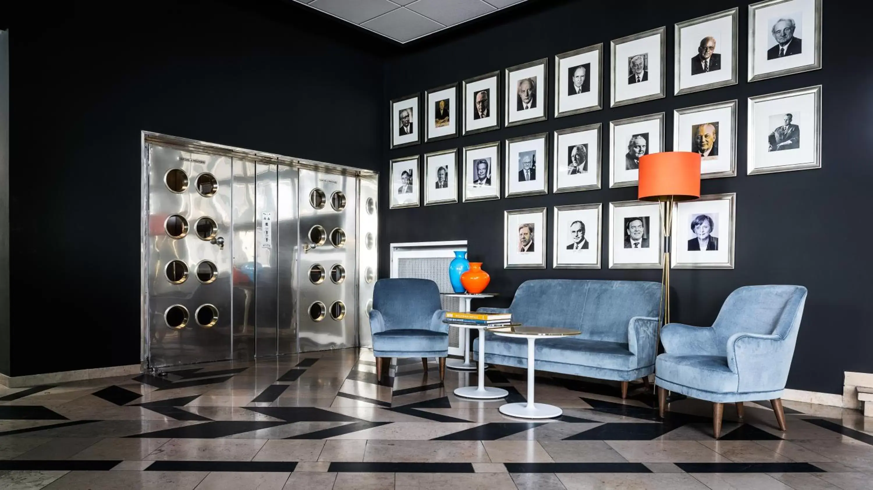 Lobby or reception in AMERON Bonn Hotel Königshof Lobby or reception in AMERON Bonn Hotel Königshof