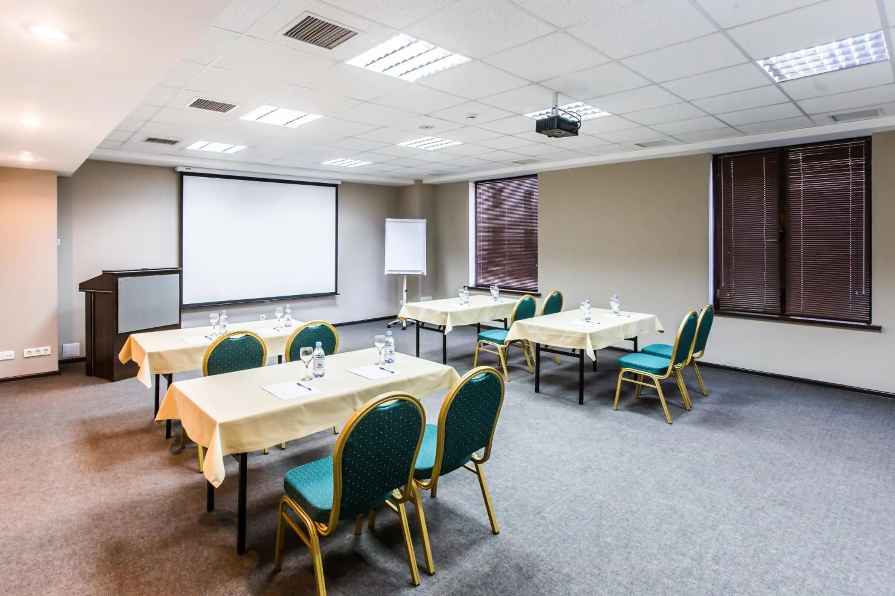 Business facilities in Best Western Plus Atakent Park Hotel