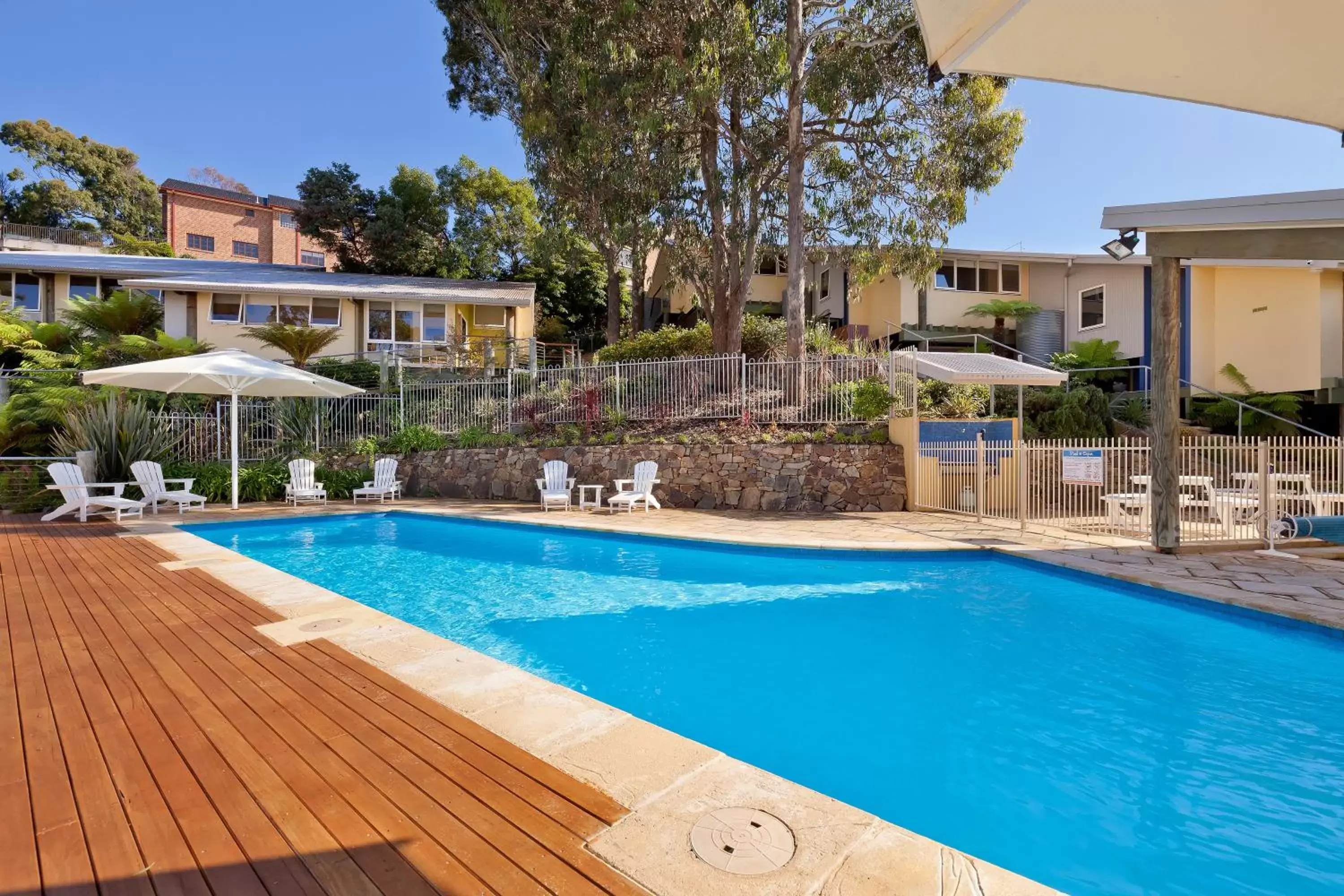 Day, Swimming Pool in Tathra Beach House Holiday Apartments