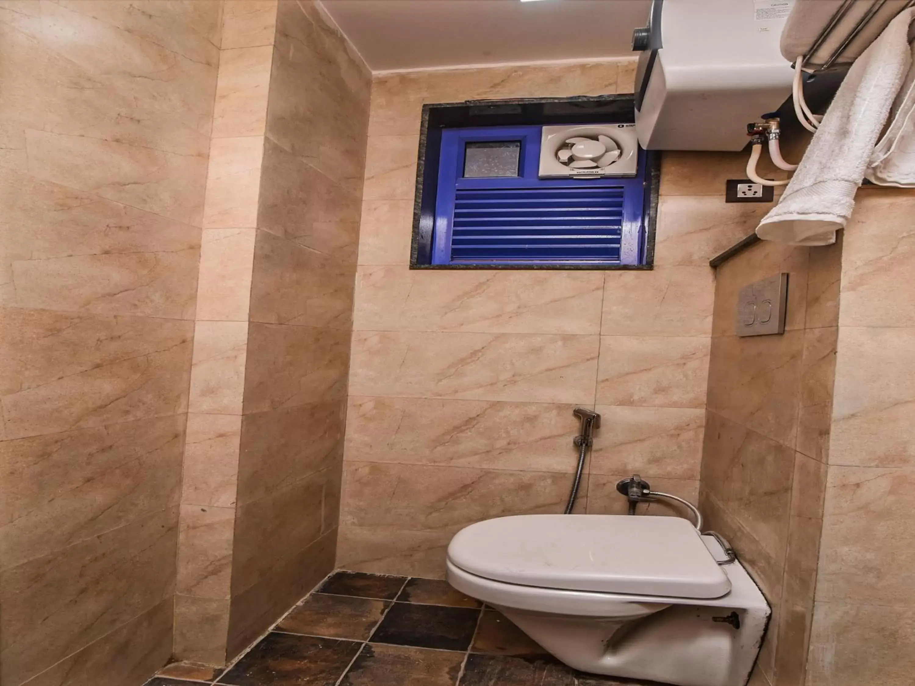 Standard Double or Twin Room in Hotel Dollar Inn Standard Double or Twin Room in Hotel Dollar Inn