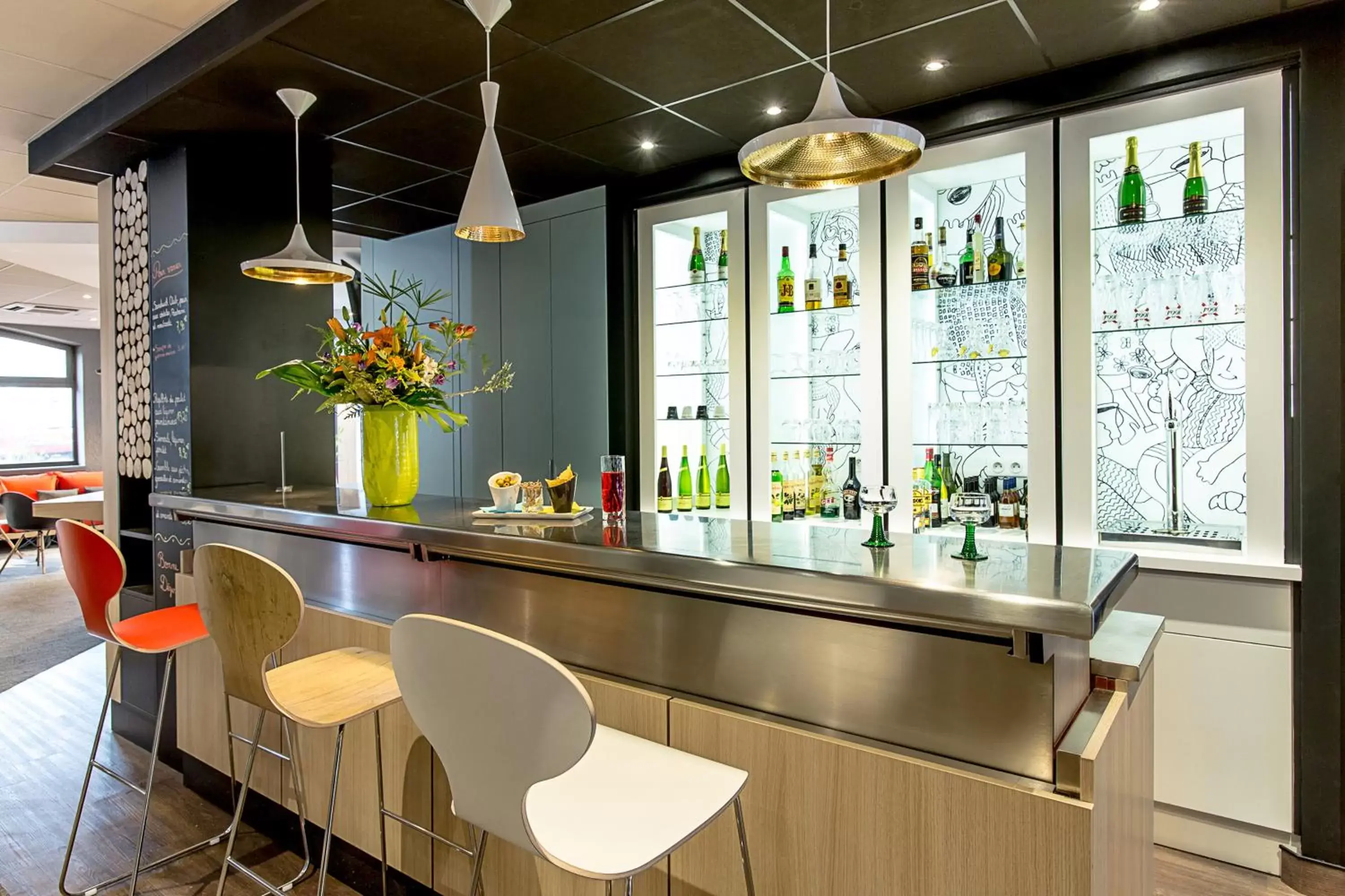 Lounge or bar, Lounge/Bar in ibis Colmar Centre