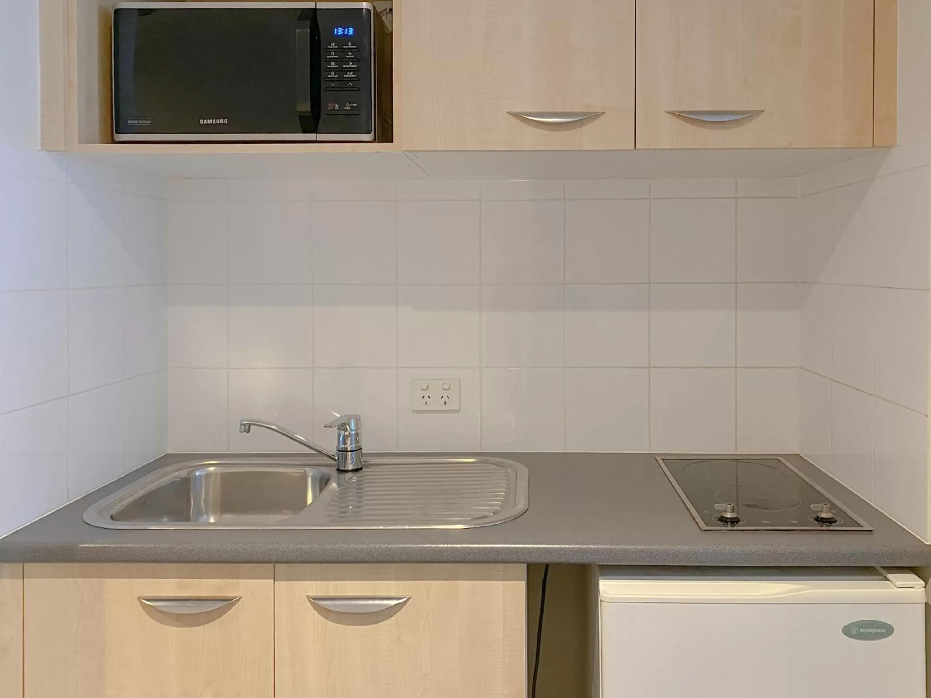 Kitchen or kitchenette, Kitchen/Kitchenette in Quest Cronulla Beach