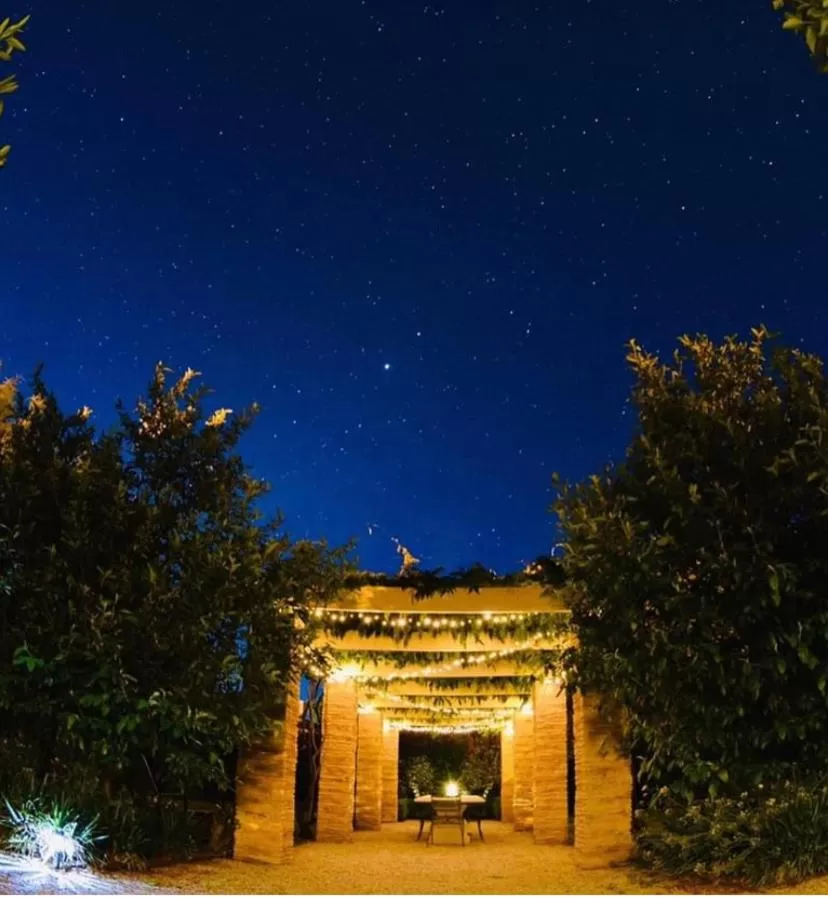 Property Building in Howlong Old Post Office Luxury Suite