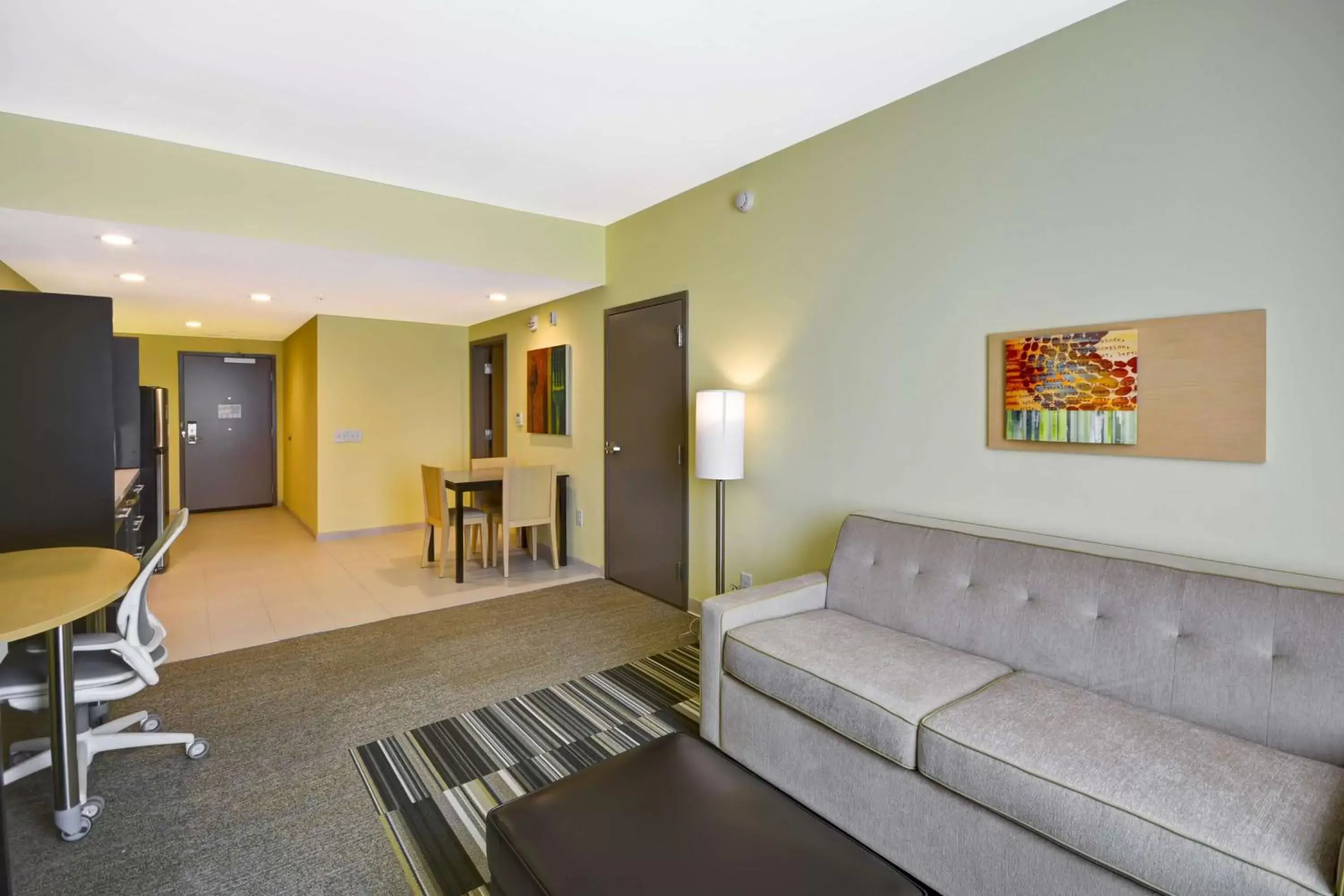 Bedroom, Seating Area in Home2 Suites By Hilton Rock Hill