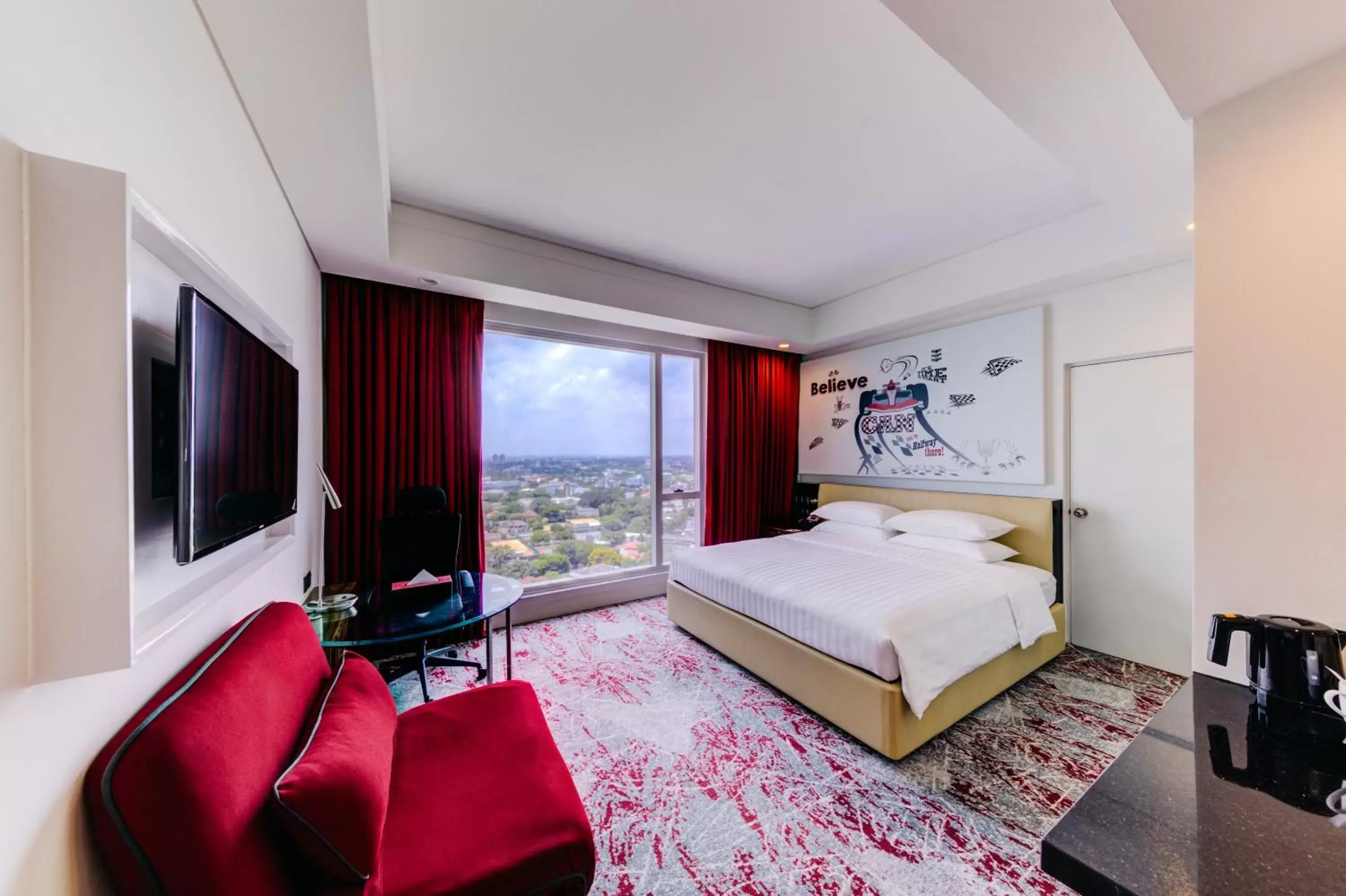 Photo of the whole room, Bed in Cinnamon Red Colombo Photo of the whole room, Bed in Cinnamon Red Colombo