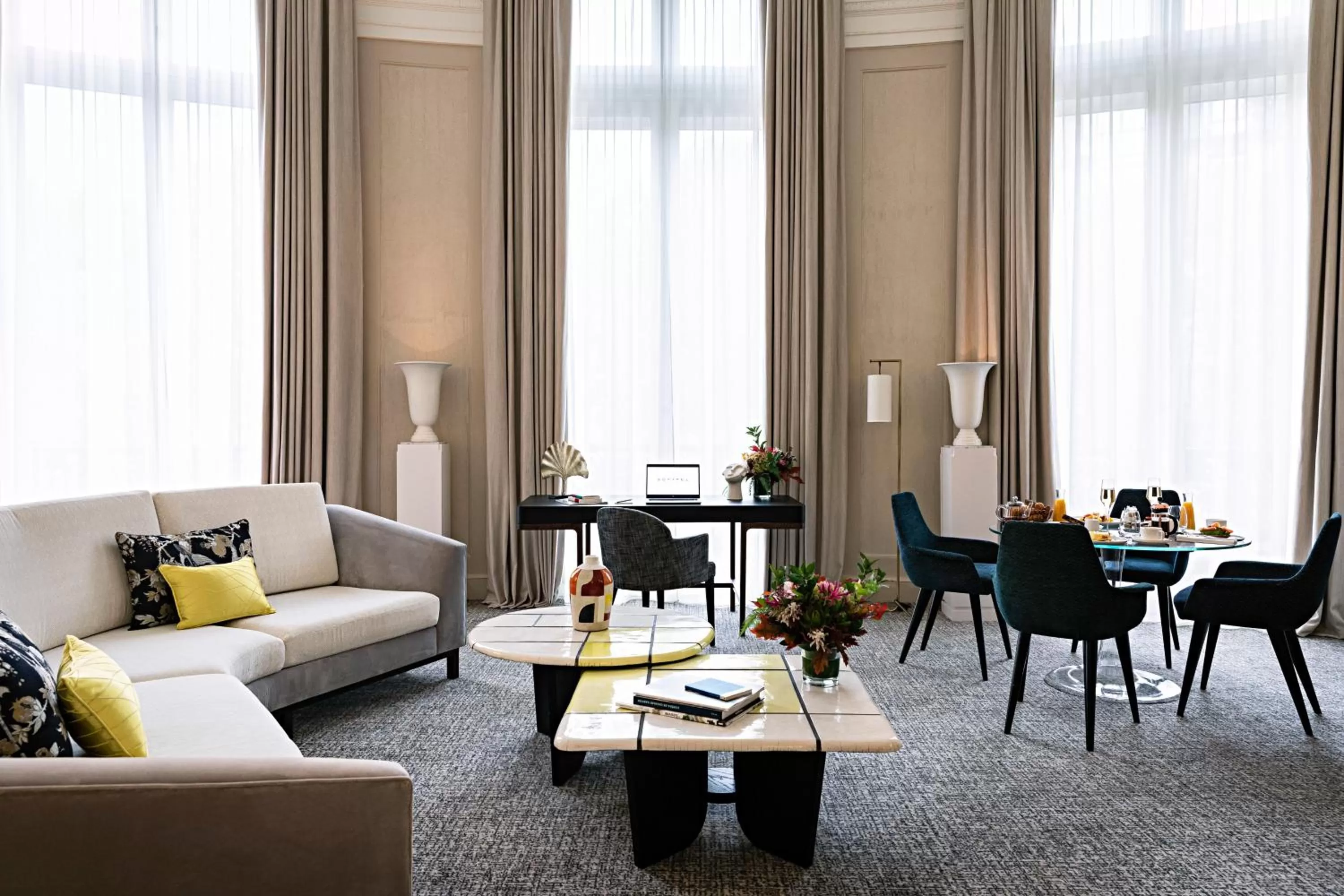 Living room in Sofitel Le Scribe Paris Opera