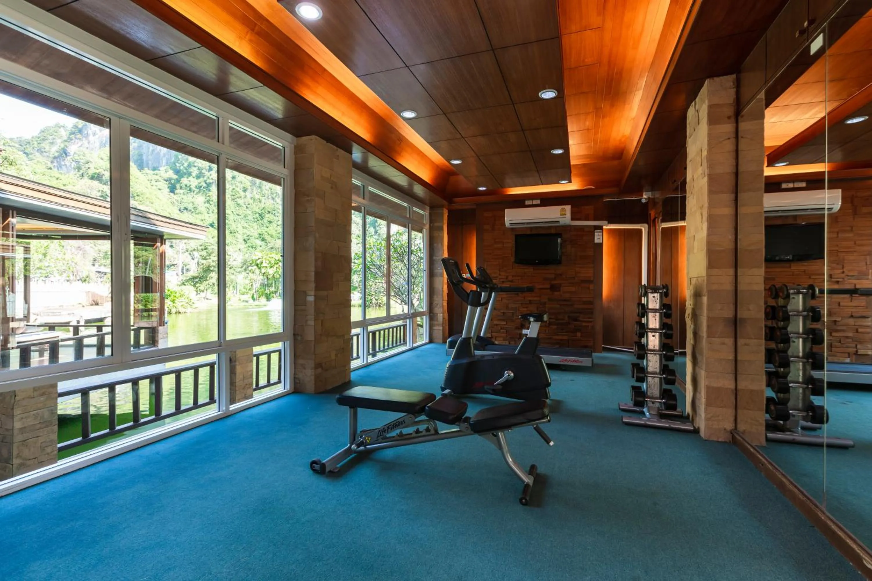 Fitness centre/facilities in Railay Princess Resort & Spa