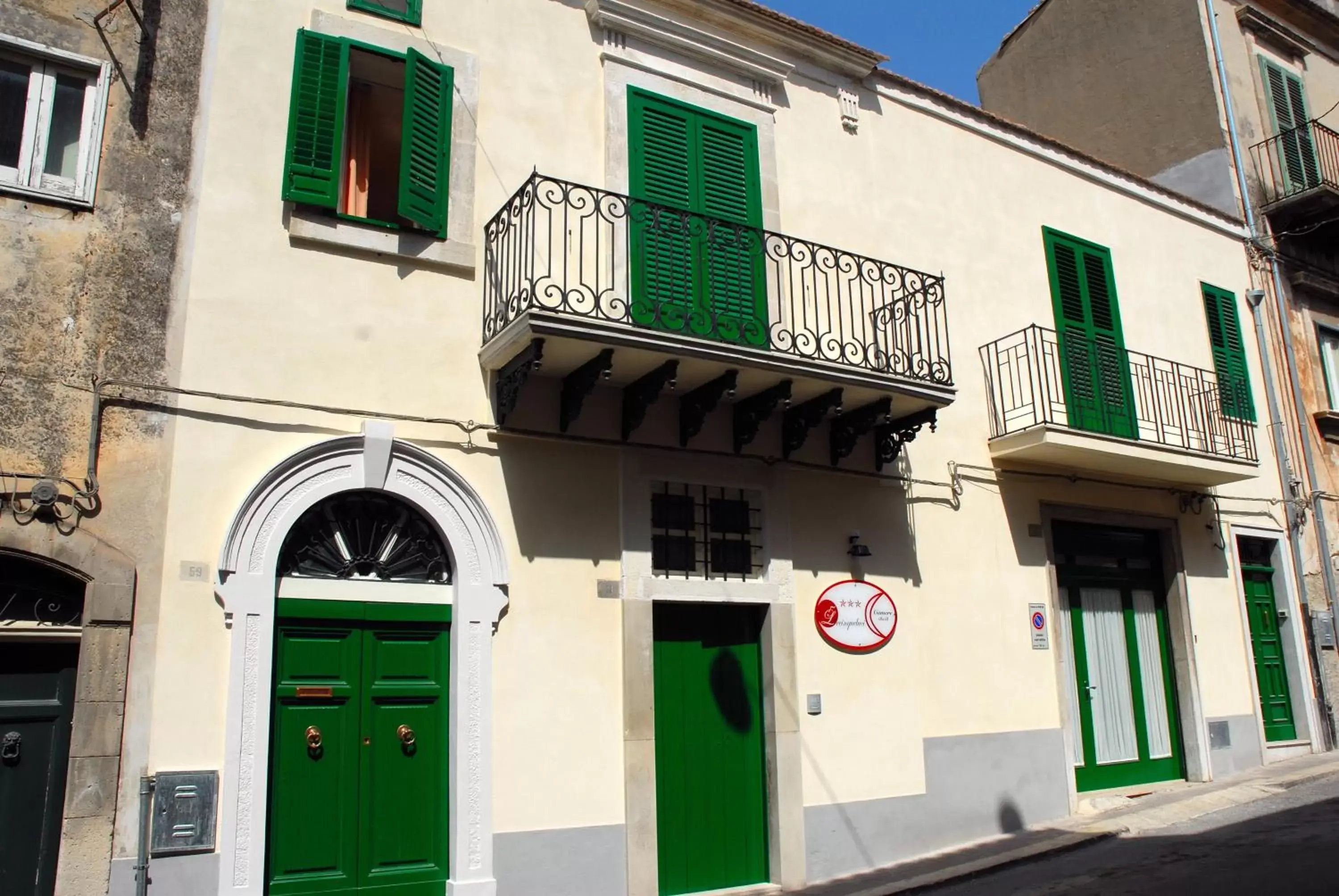 Property logo or sign, Property Building in Le Cinque Luci