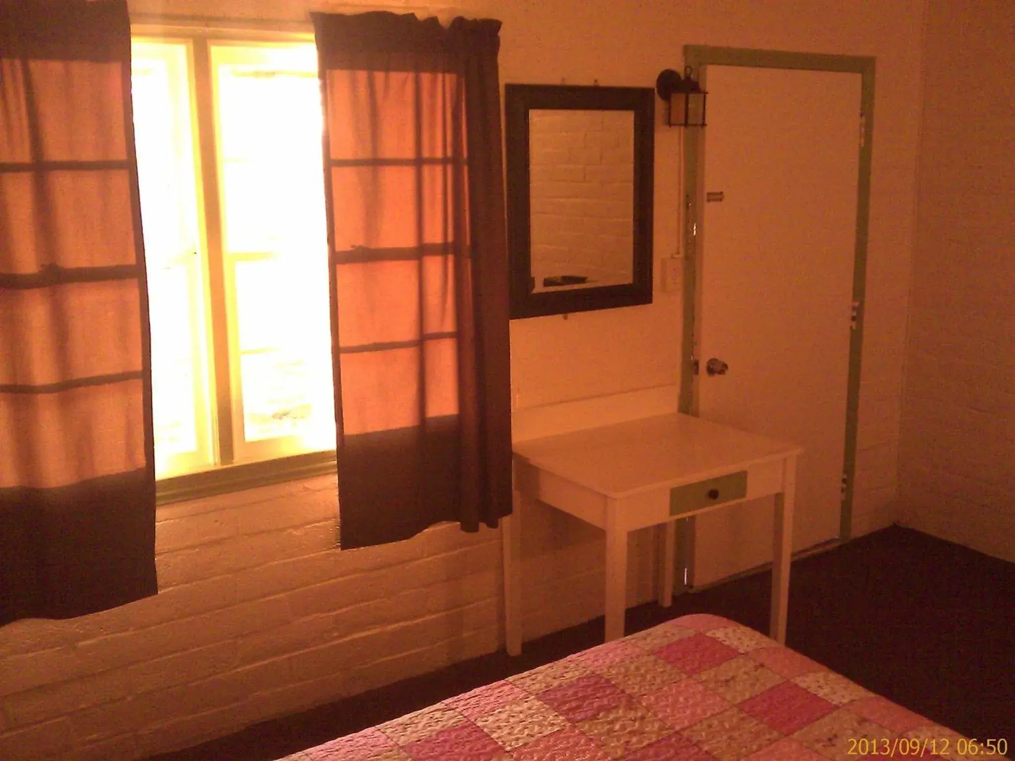 Bed in Ranch Motel