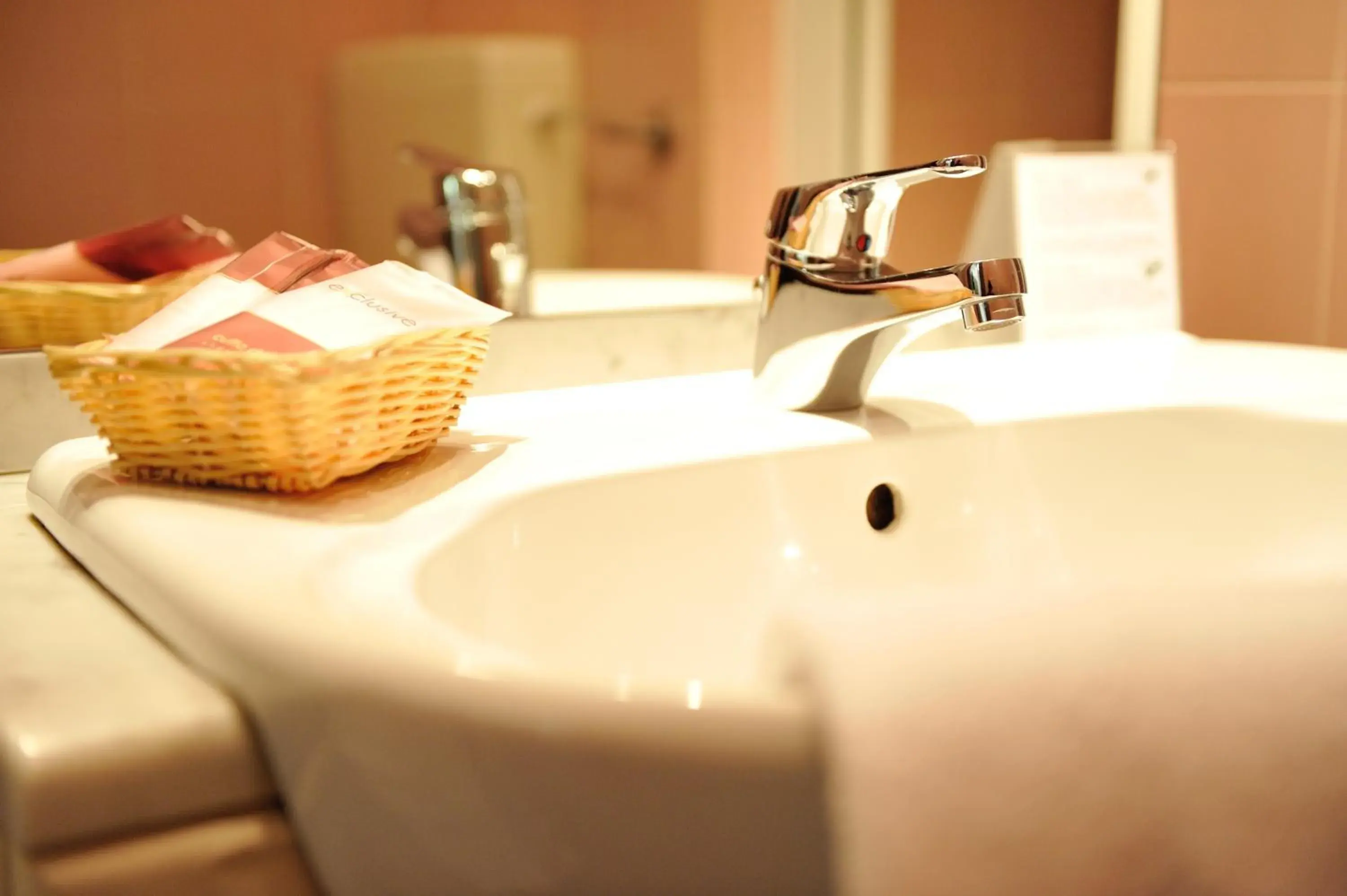 Bathroom in Rometta Hotel