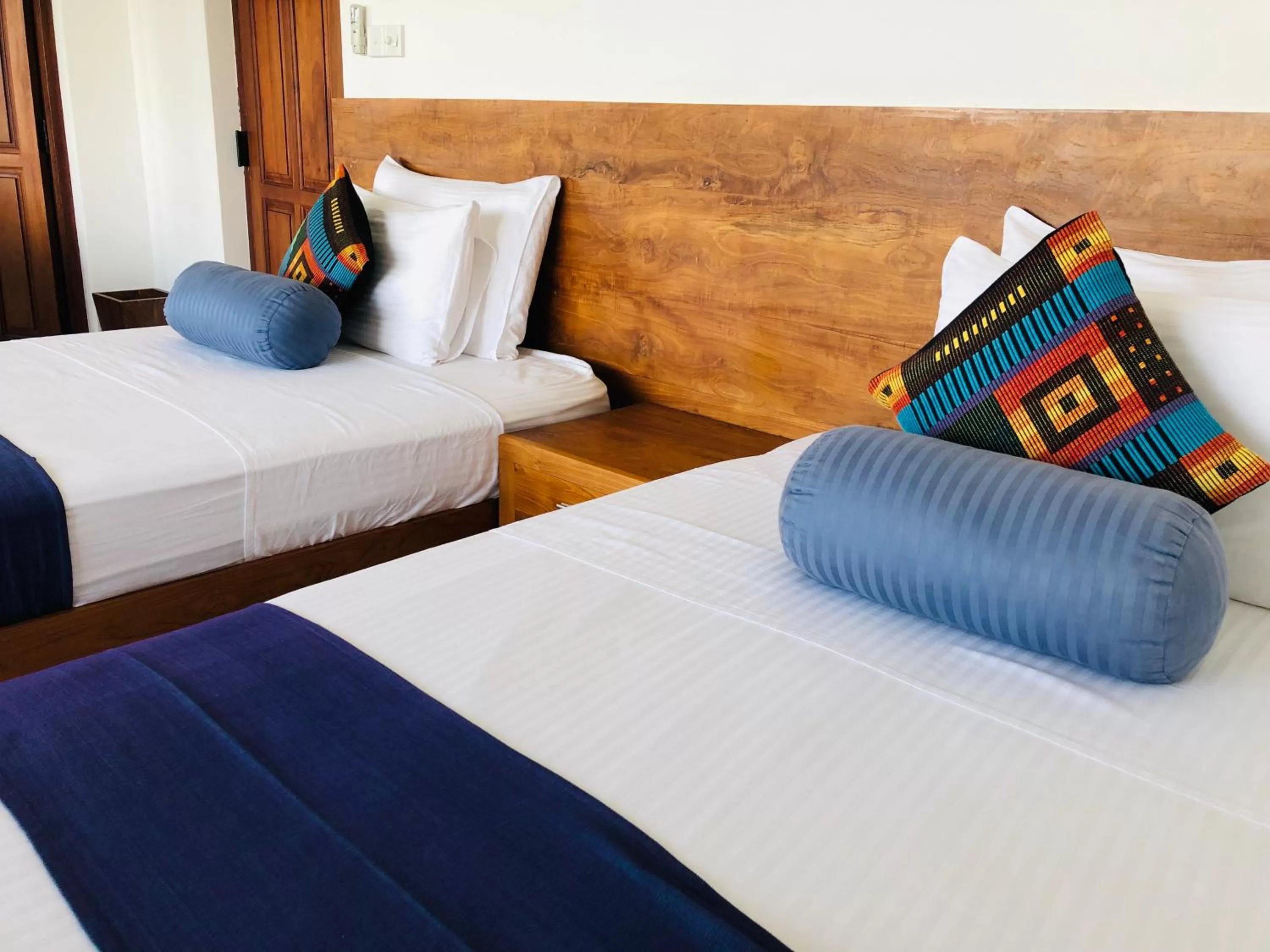 Bed in The Heaven's Villa Kandy