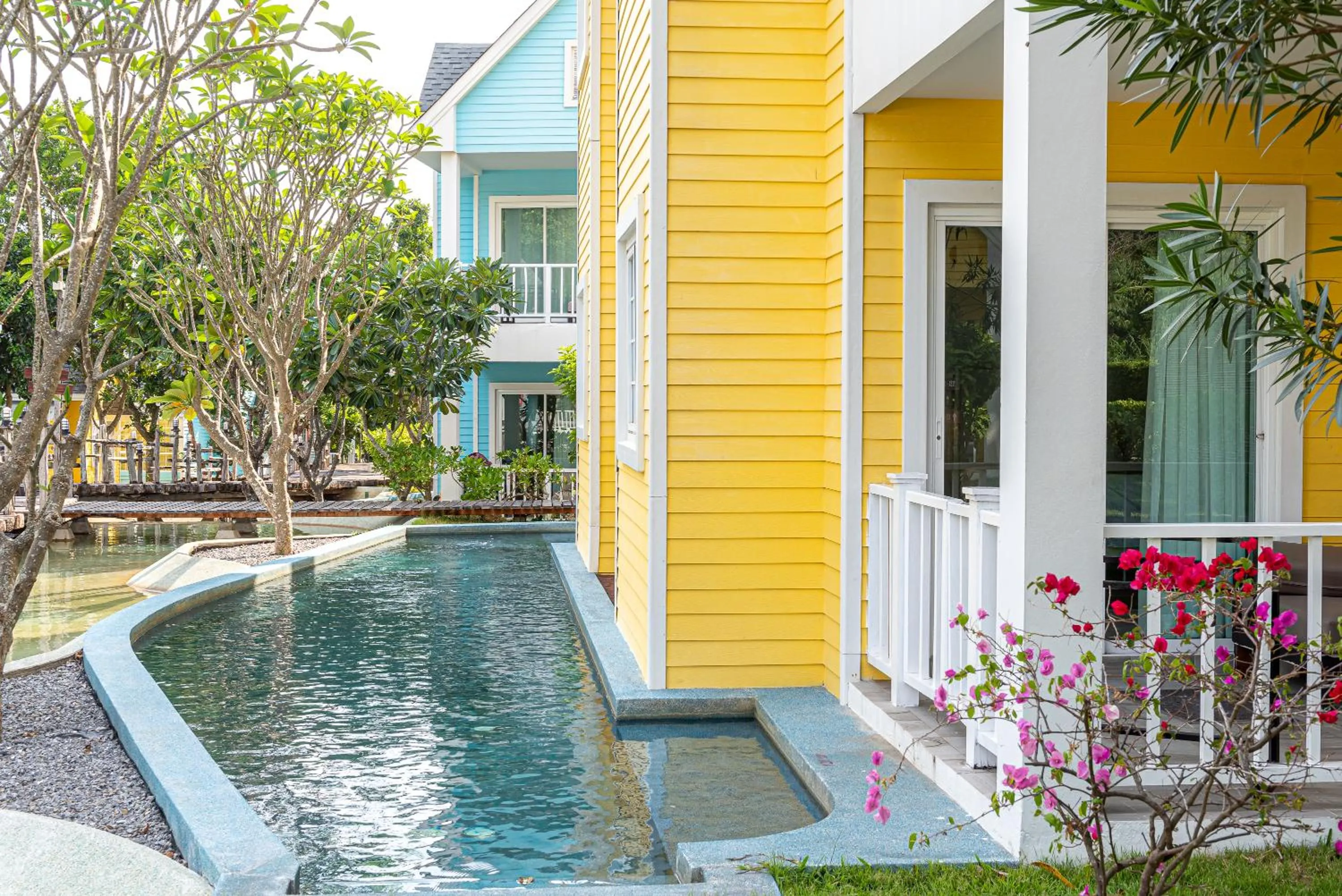 Swimming pool in Peggy's Cove Resort