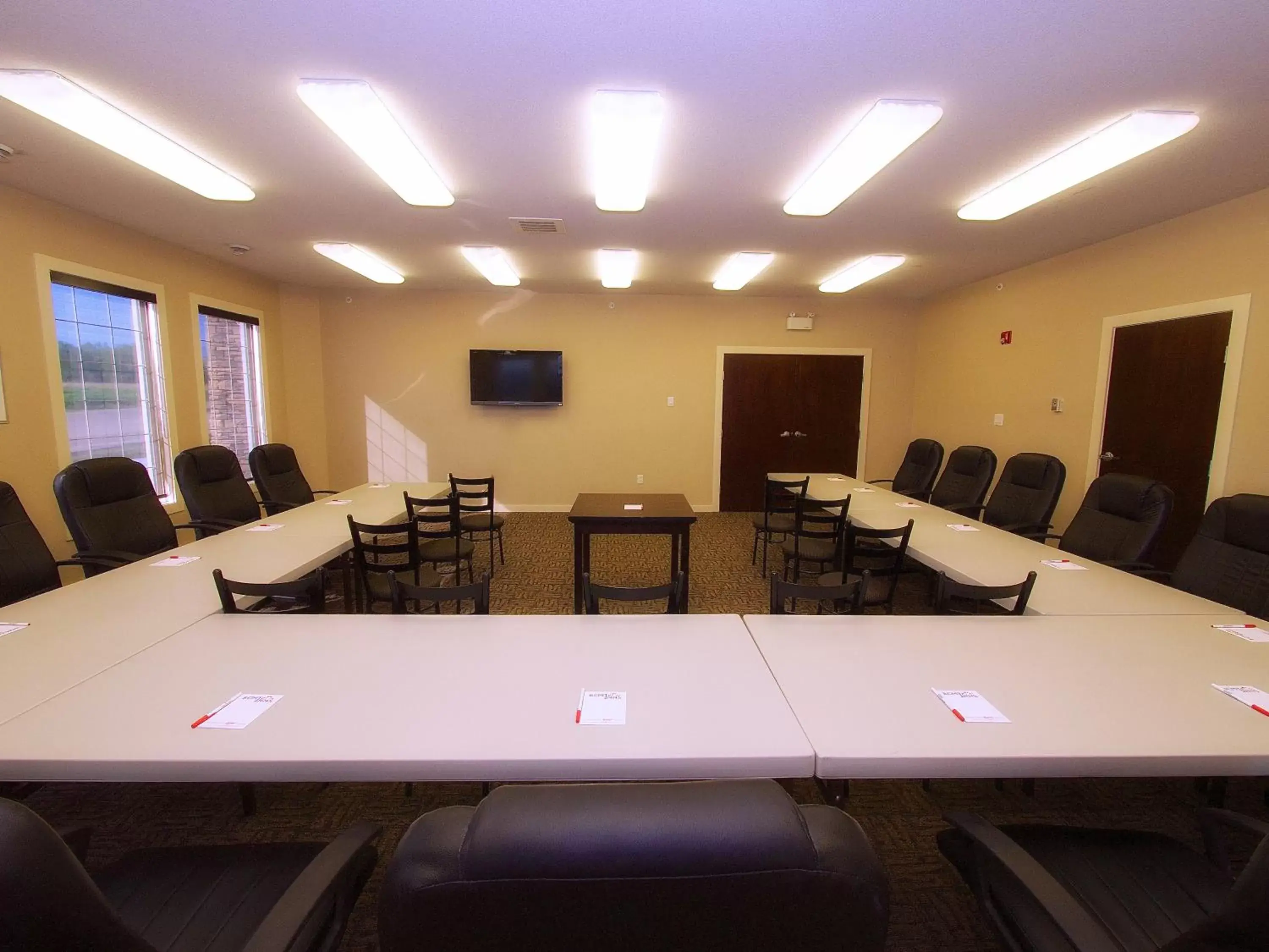 Meeting/conference room in BCMInns - Lac La Biche