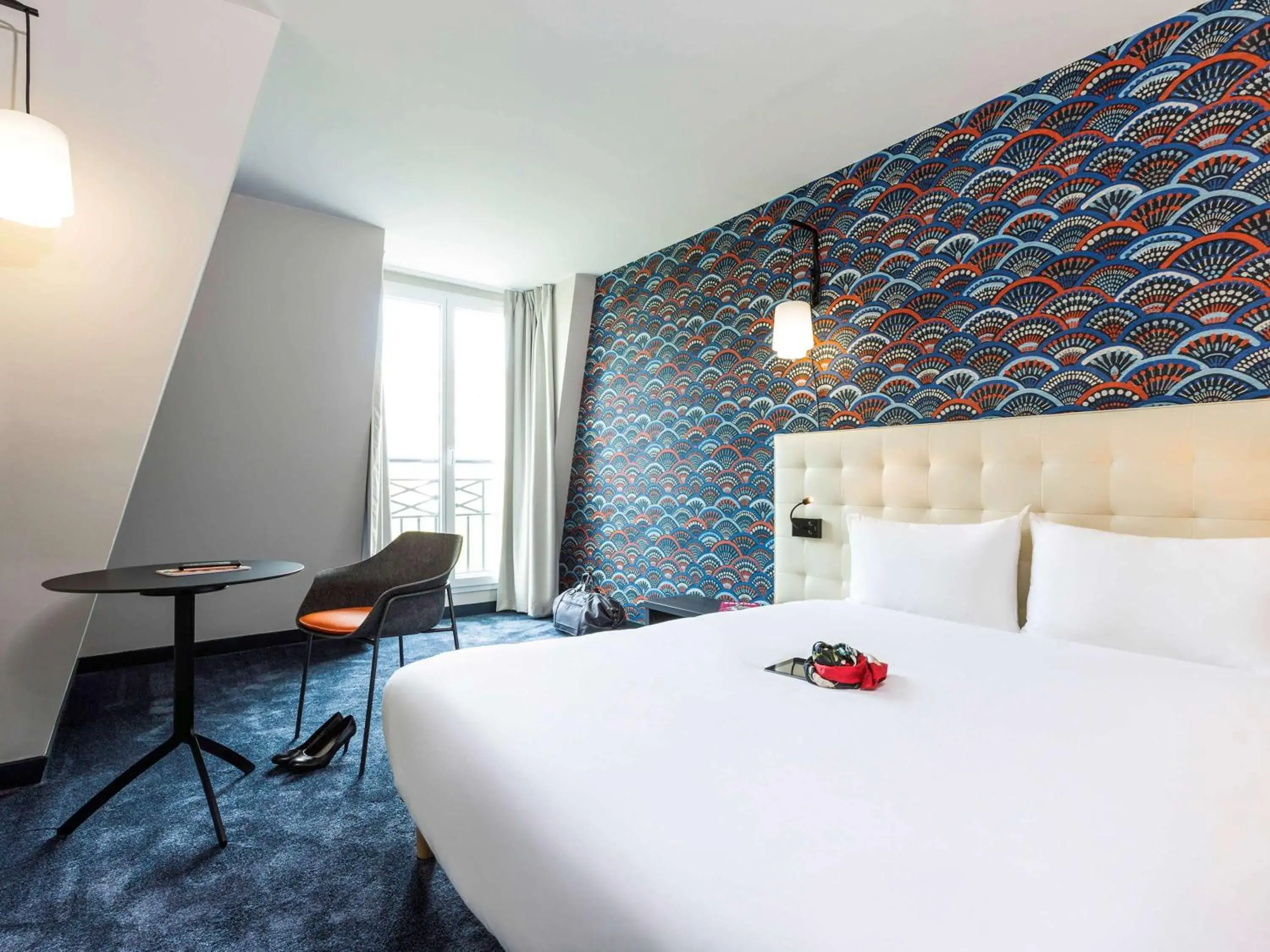Photo of the whole room, Bed in ibis Styles Puteaux Paris La Defense