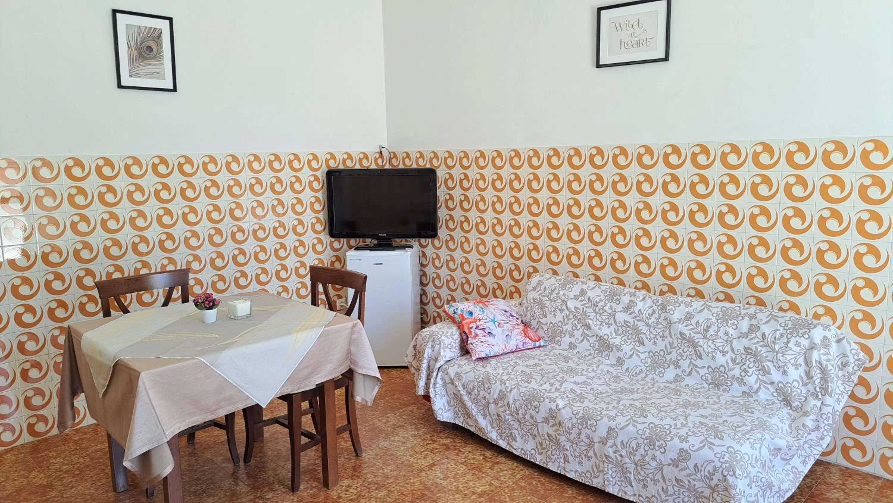 TV/Entertainment Center in B & B le tre rose