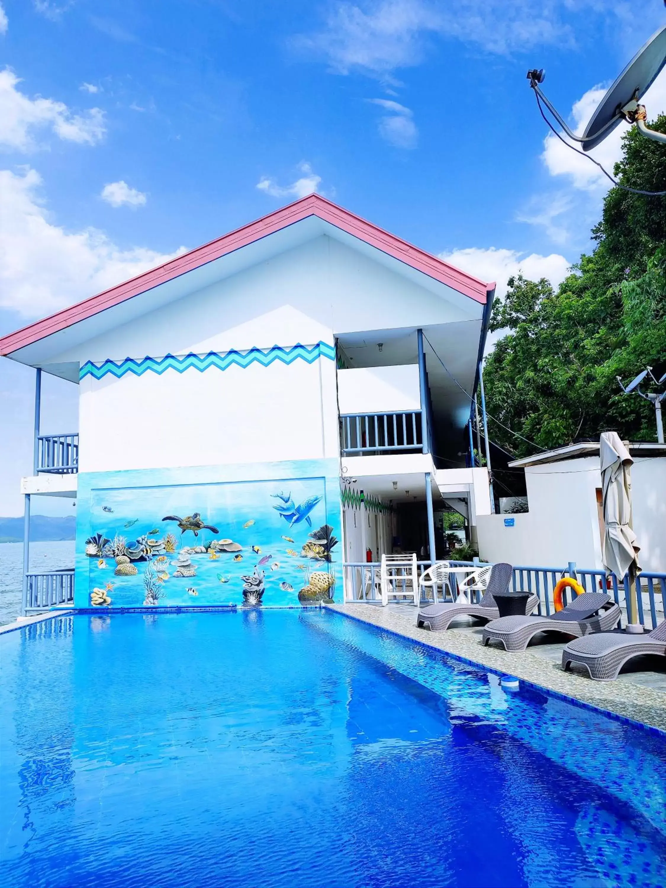 Swimming pool in Coron Underwater Garden Resort Swimming pool in Coron Underwater Garden Resort