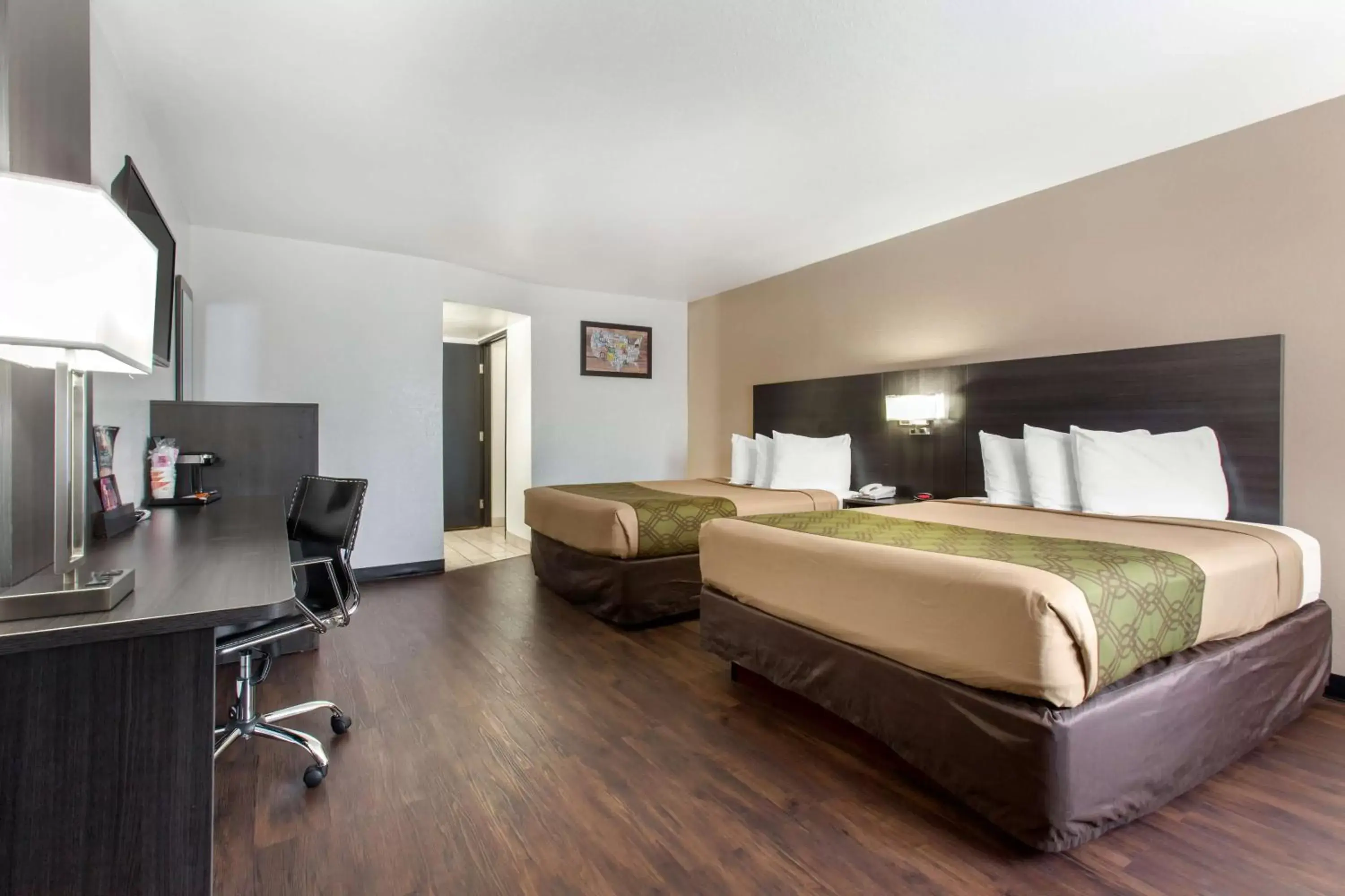 Photo of the whole room in SureStay Hotel by Best Western Phoenix Airport