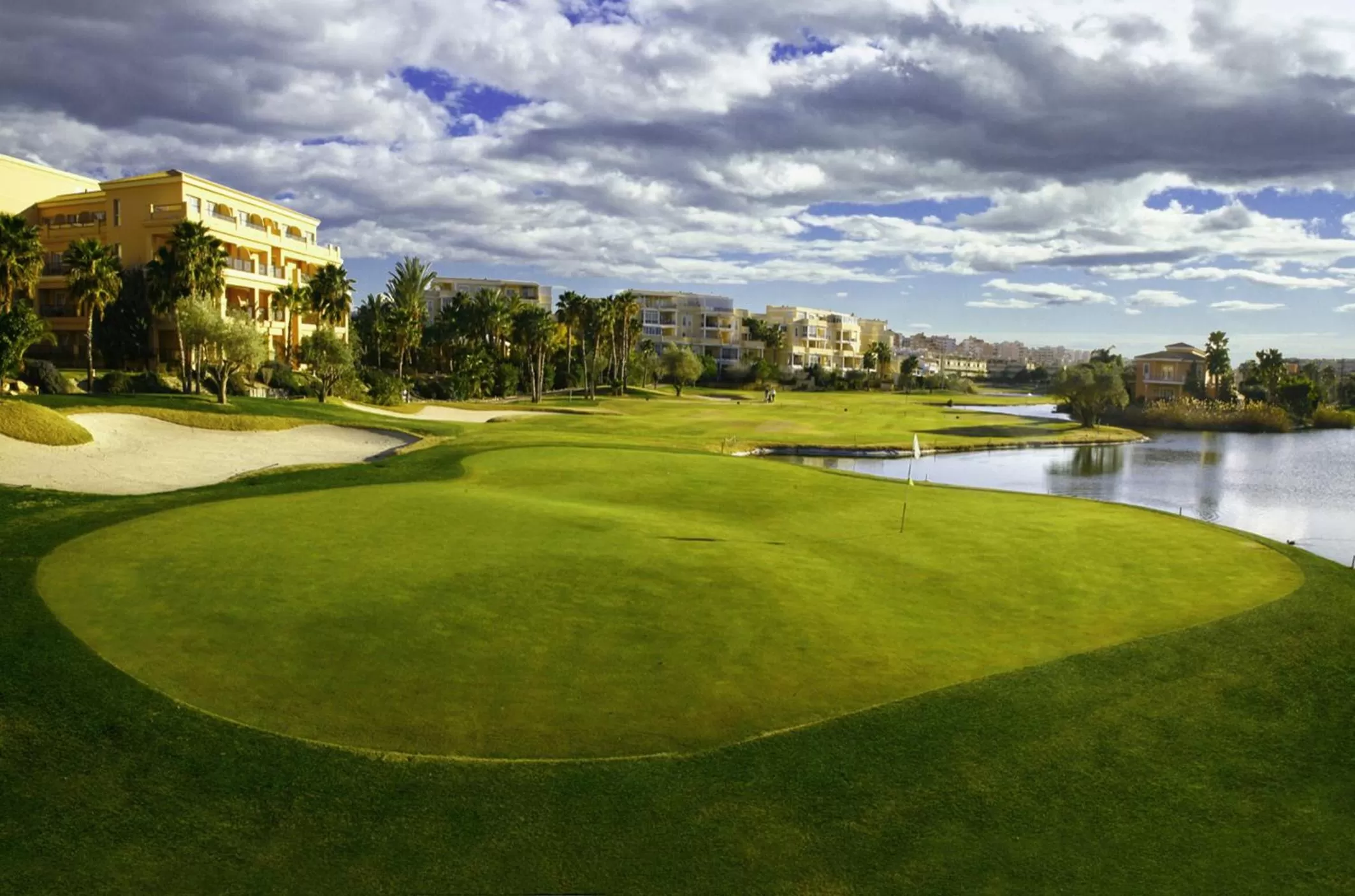 Golfcourse in Hotel Alicante Golf