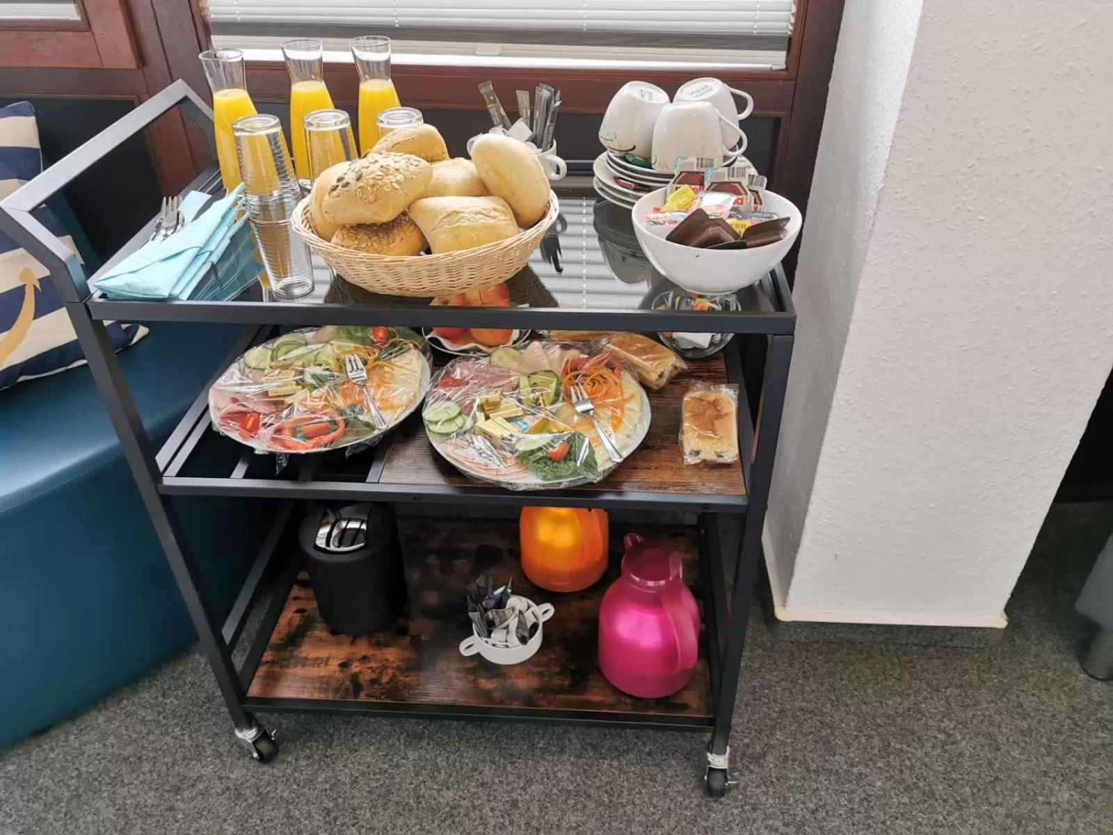 Toilet in Hotel Seeblick am Sankelmarker See - Natur und Erholung