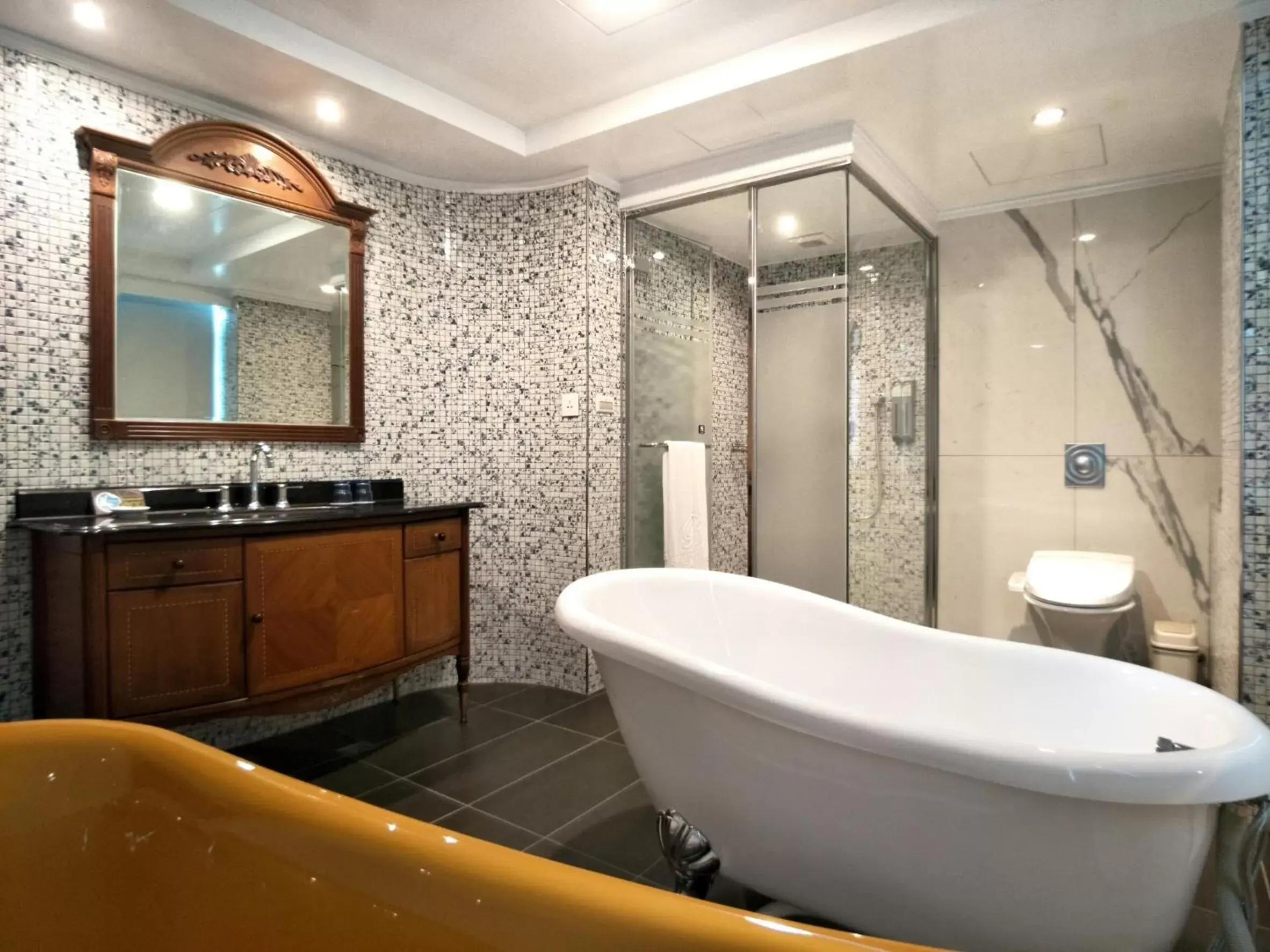 Bathroom in Beauty Hotels - Star Beauty Resort