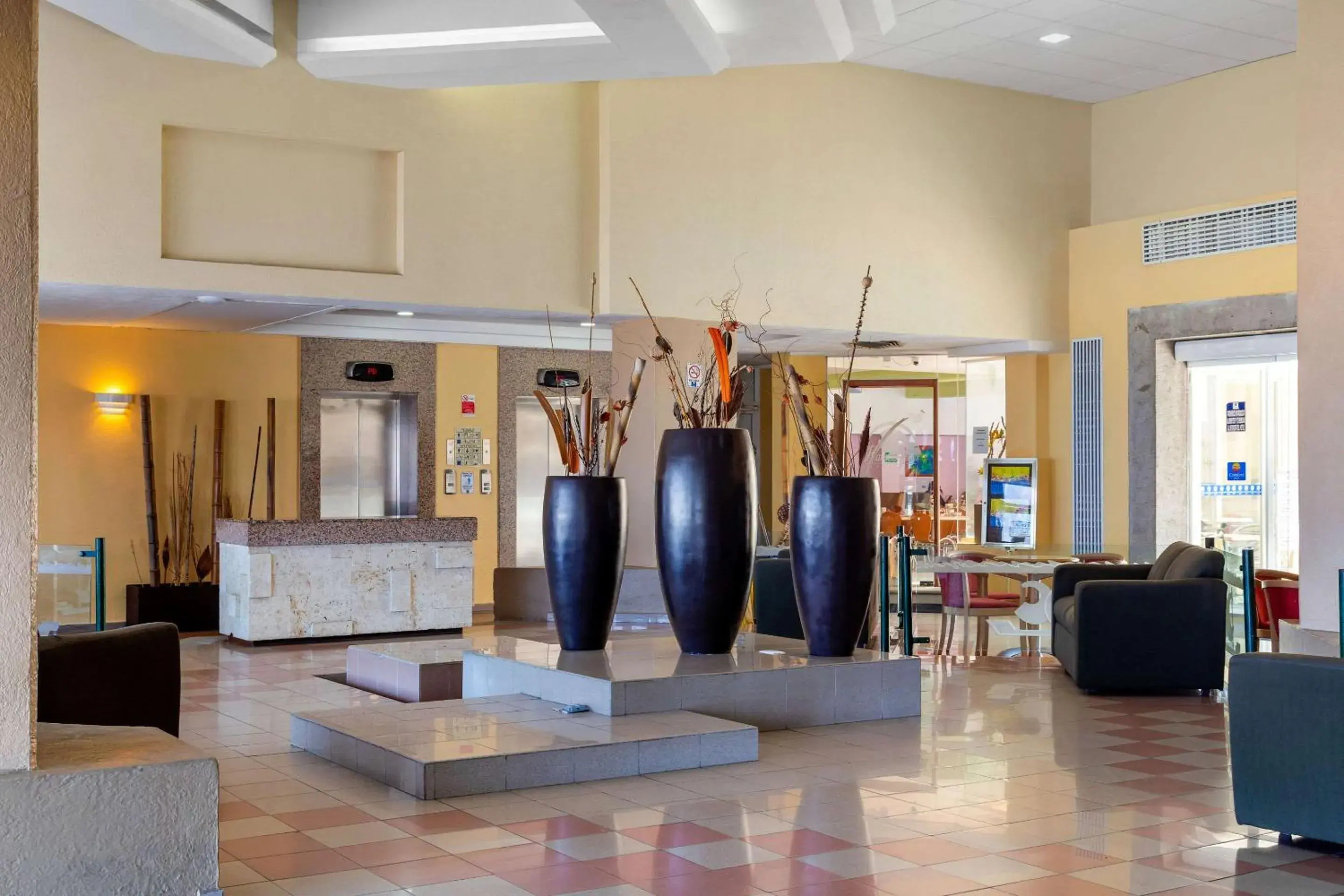 Lobby or reception, Fitness Center/Facilities in Comfort Inn Veracruz