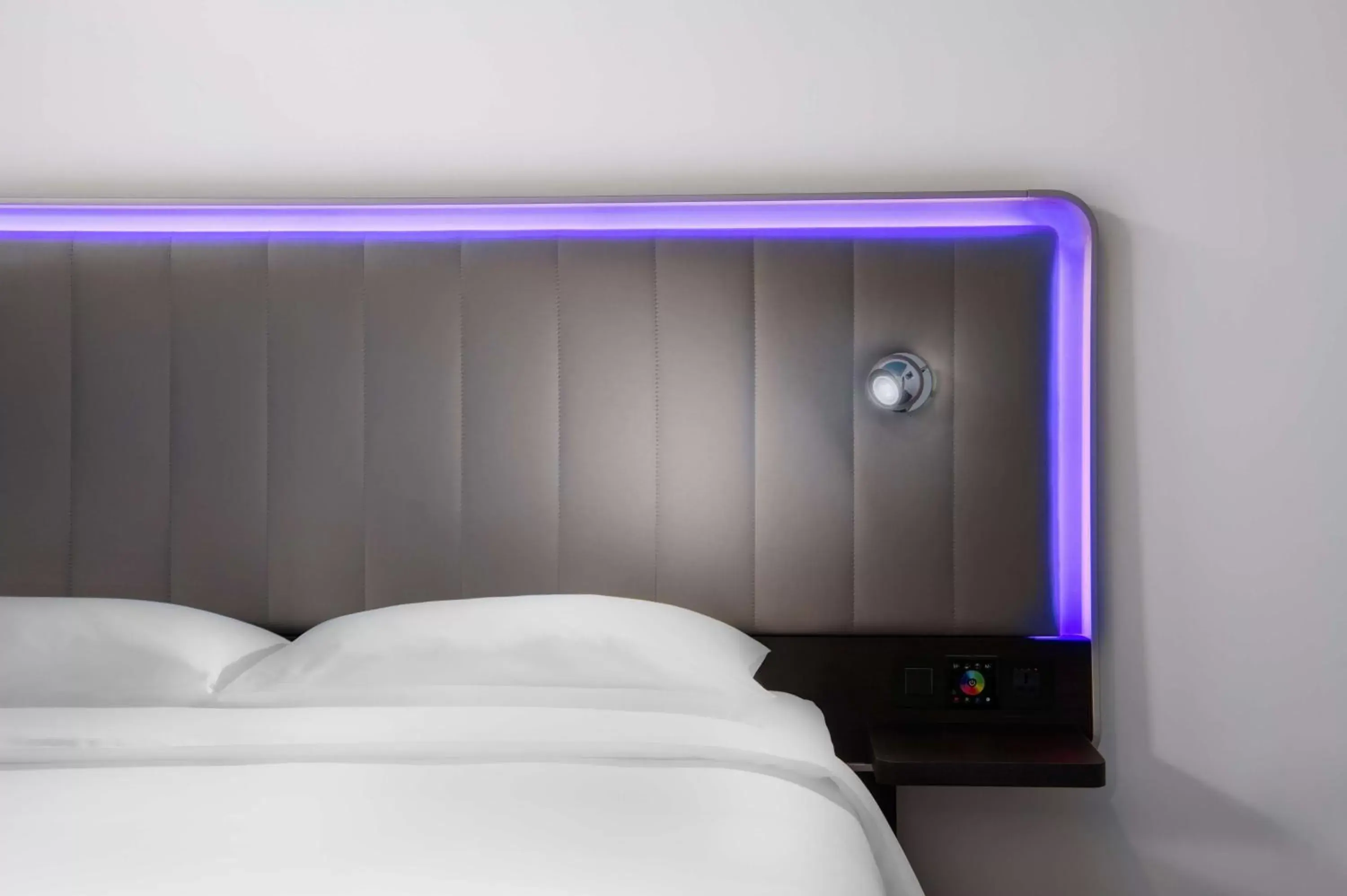Bedroom, Bed in Park Inn by Radisson Istanbul Airport Odayeri