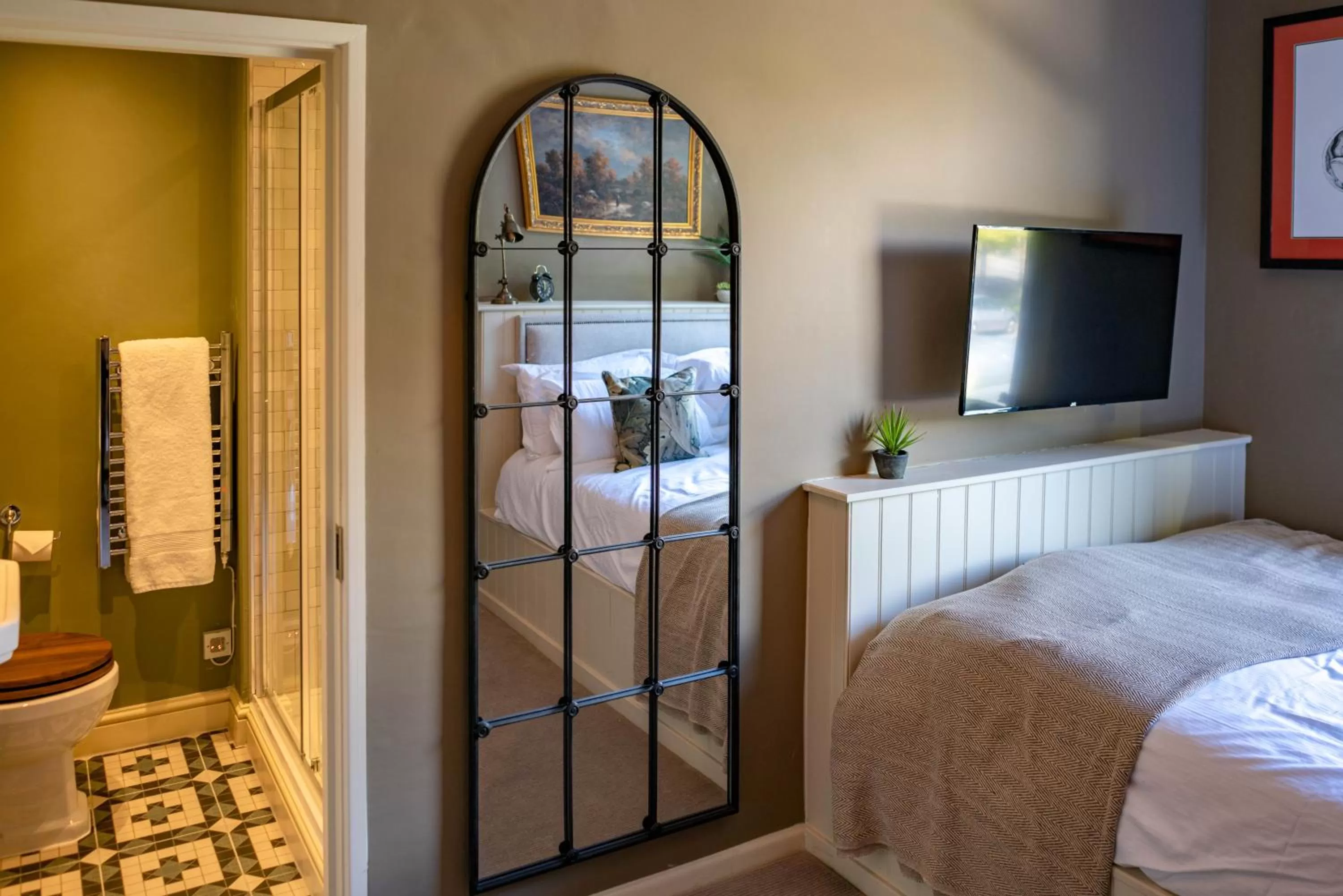 TV and multimedia, Bed in The Pavilion Arms