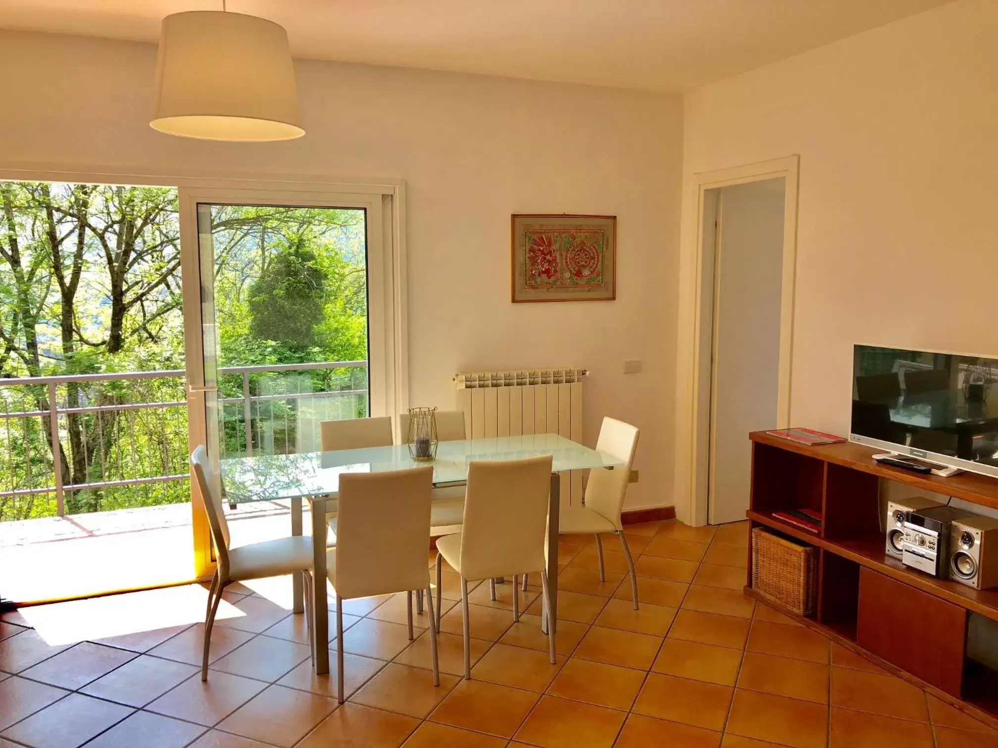 TV and multimedia, Dining Area in Residenza Ai Ronchi 1 2 6
