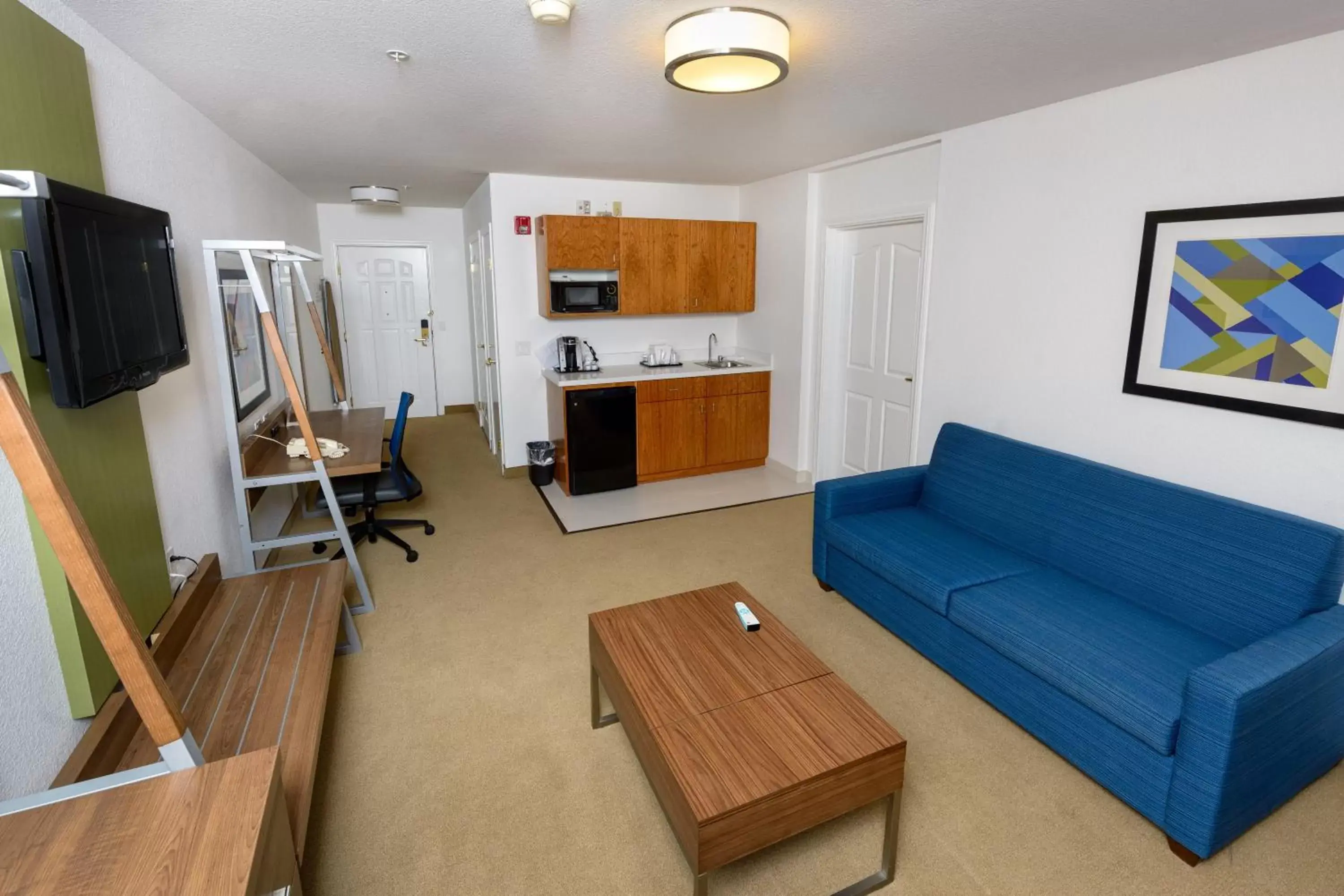 Photo of the whole room, Seating Area in Holiday Inn Express Calexico, an IHG Hotel