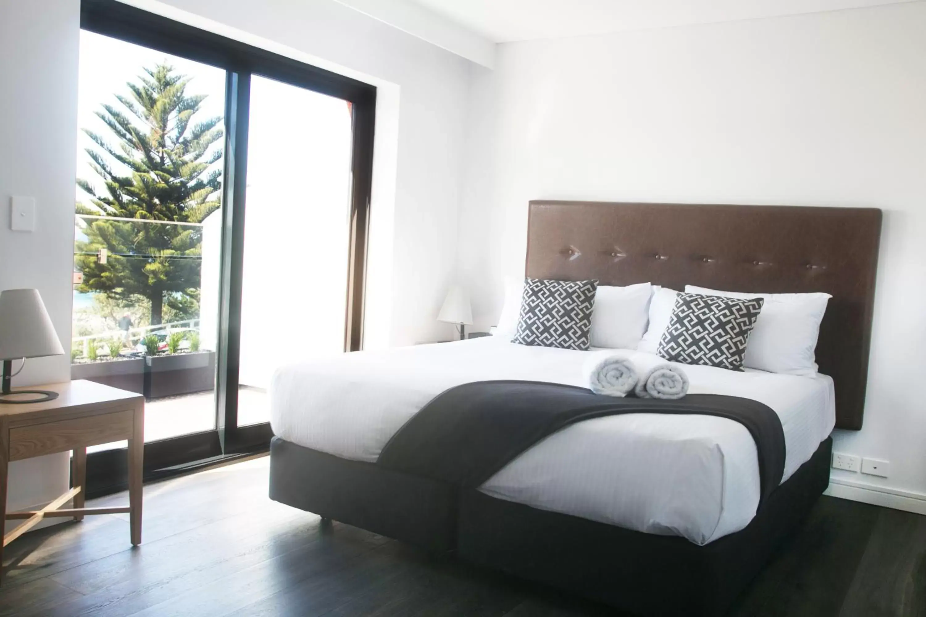 Bed in Bondi 38 Serviced Apartments