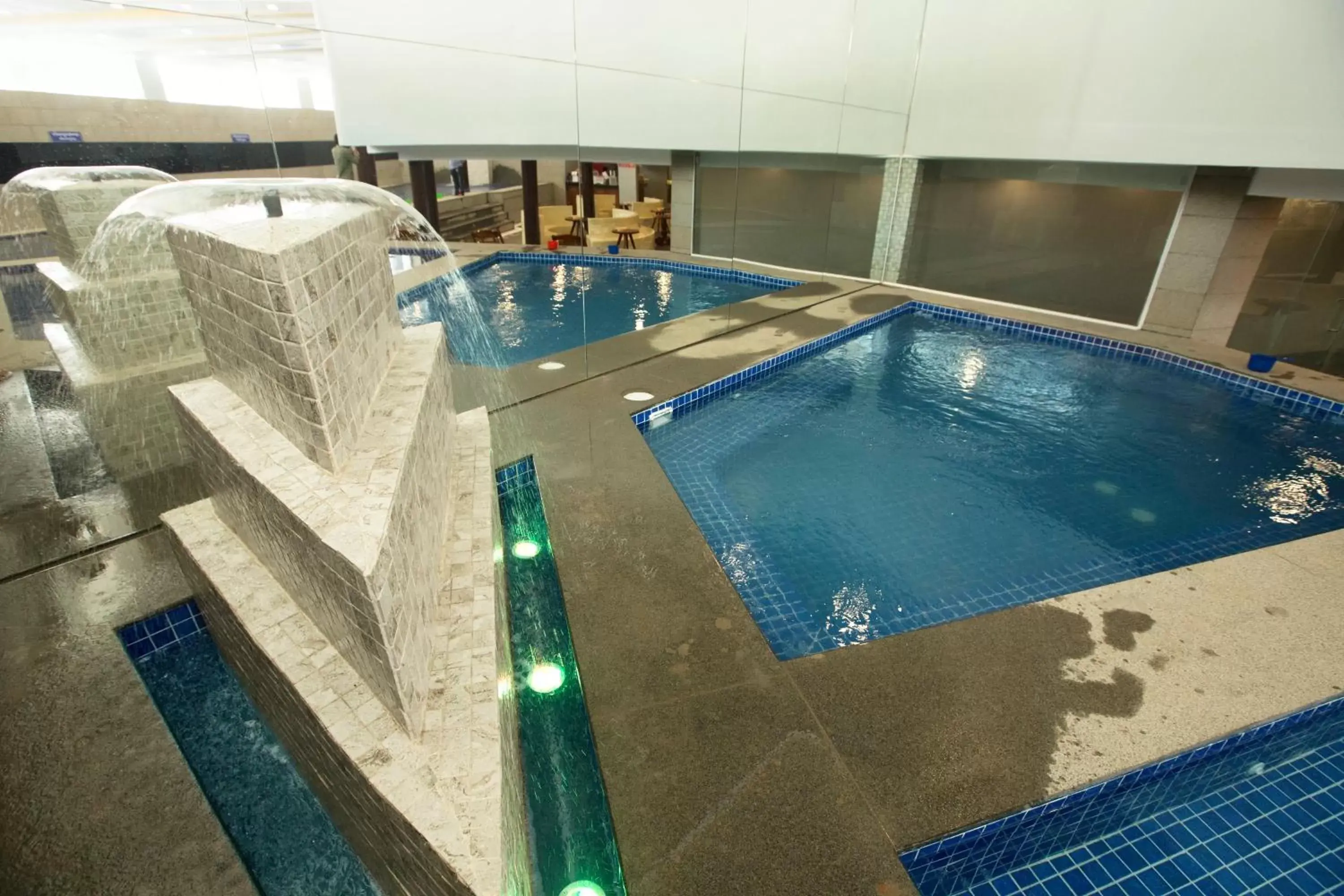 Sauna, Swimming Pool in Lbn Asian Hotel