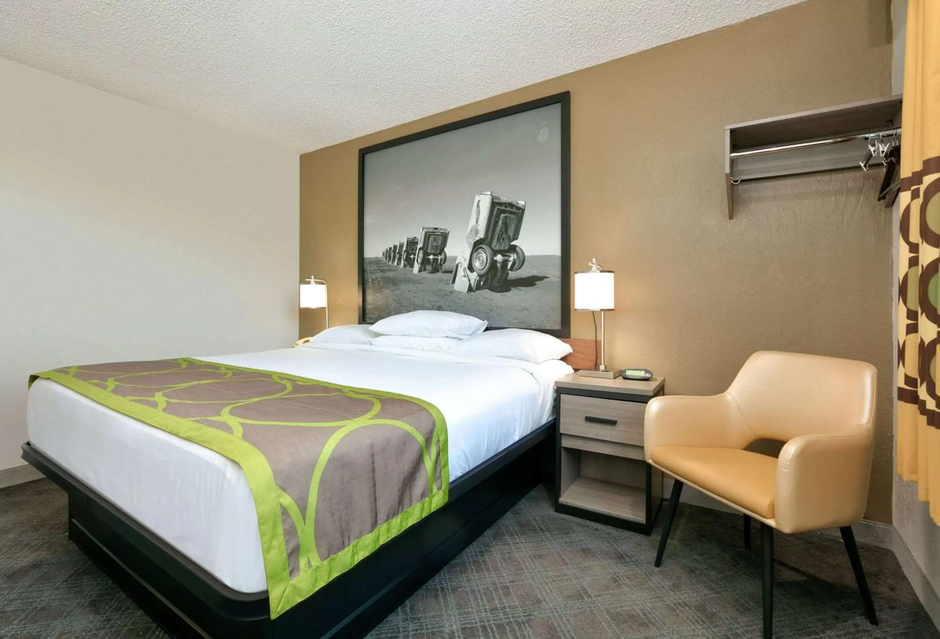 Photo of the whole room, Bed in Super 8 by Wyndham Amarillo