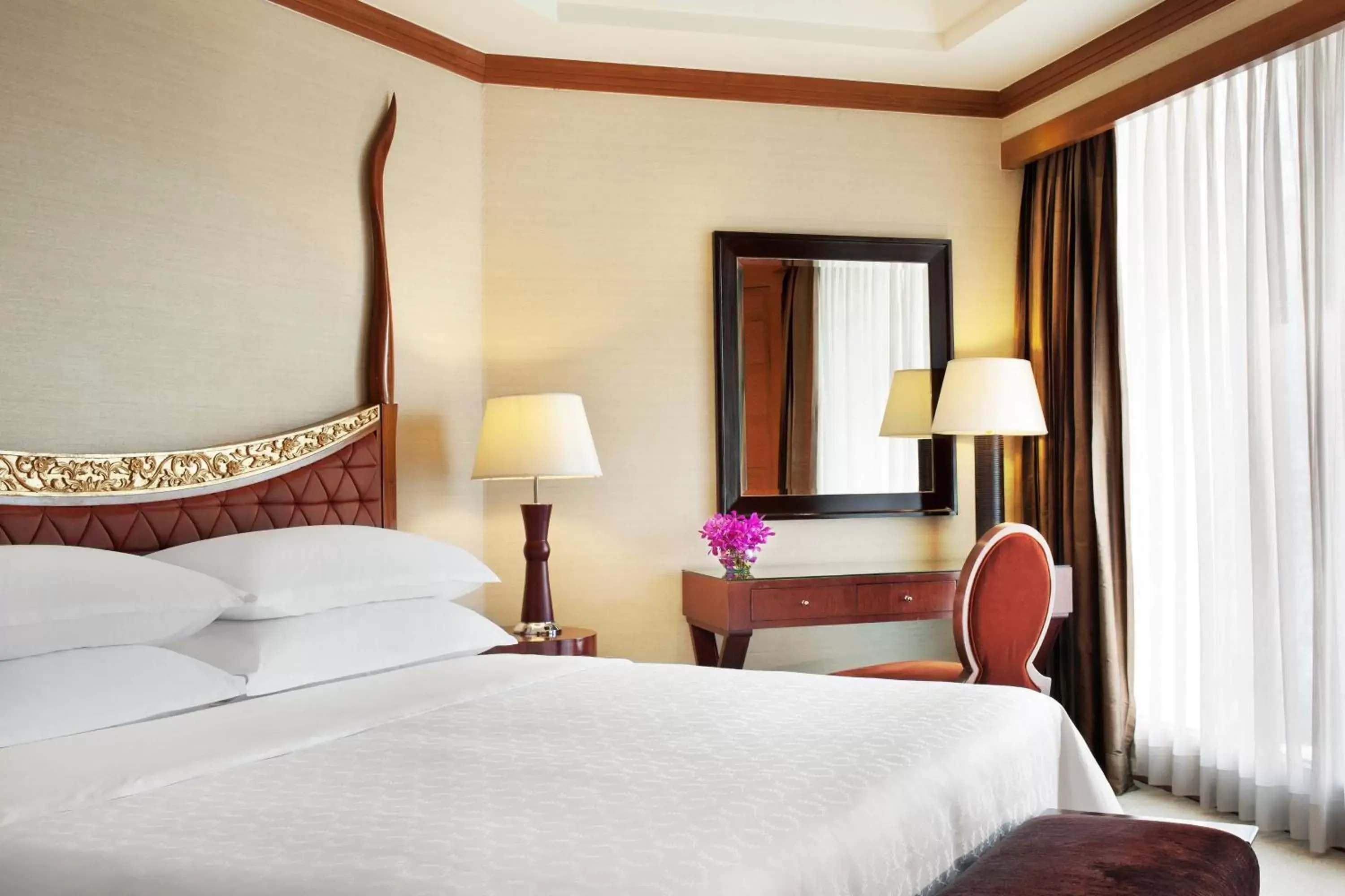 Photo of the whole room, Bed in Royal Orchid Sheraton Hotel and Towers