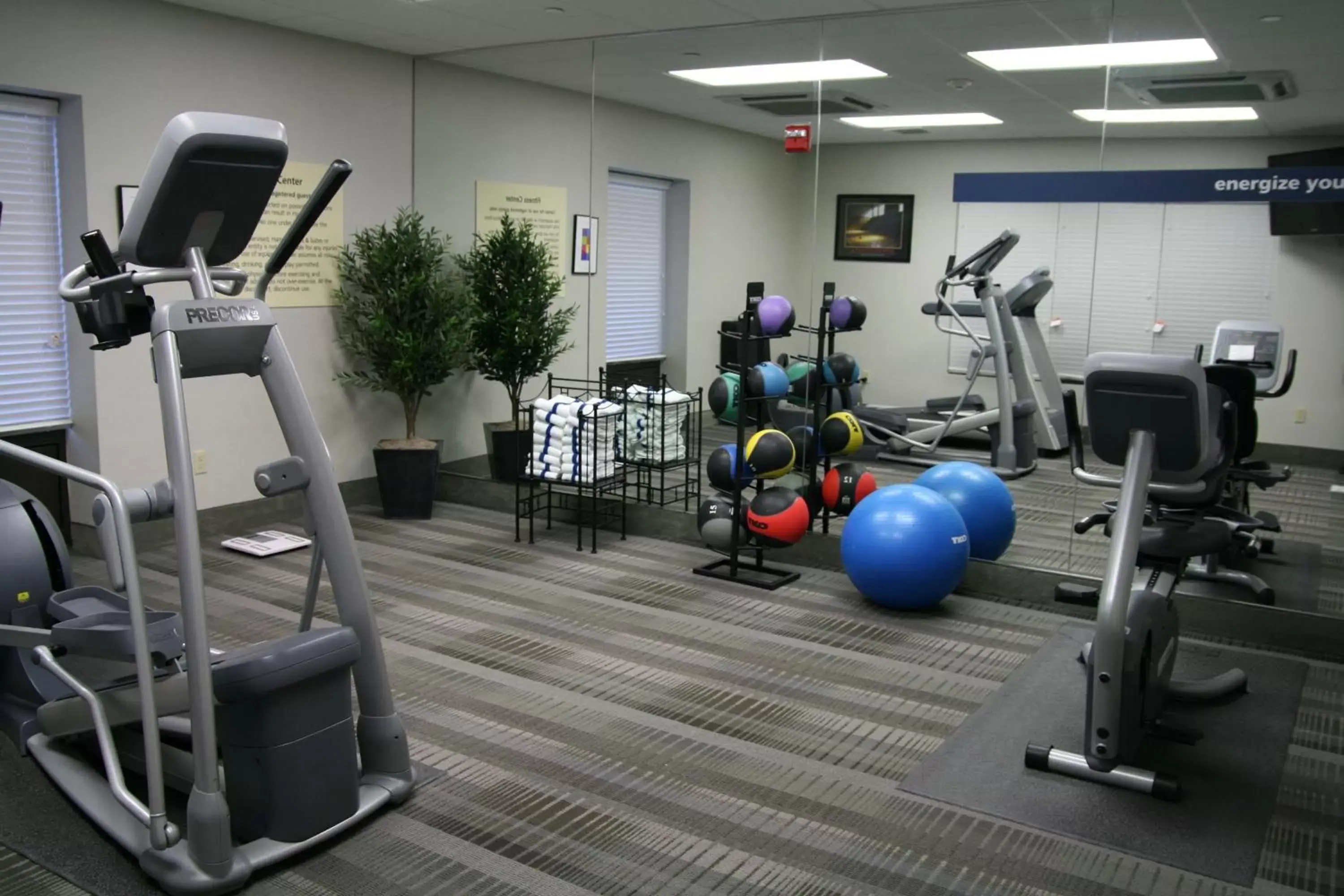 Fitness centre/facilities, Fitness Center/Facilities in Hampton Inn Harriman Woodbury