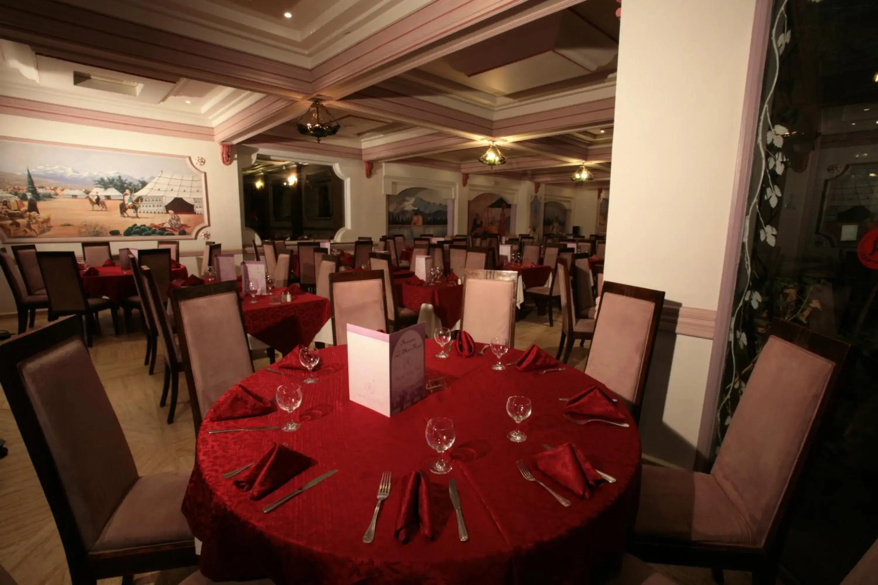 Restaurant/Places to Eat in Hotel Imperial Holiday