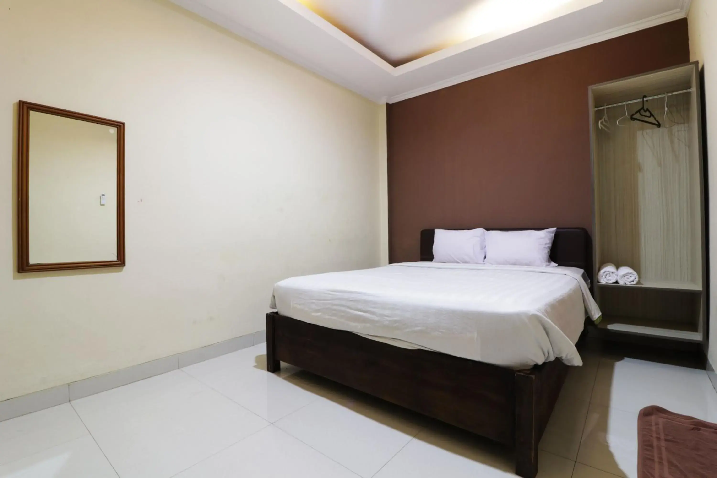 Bedroom, Bed in Hotel Istana Bungur