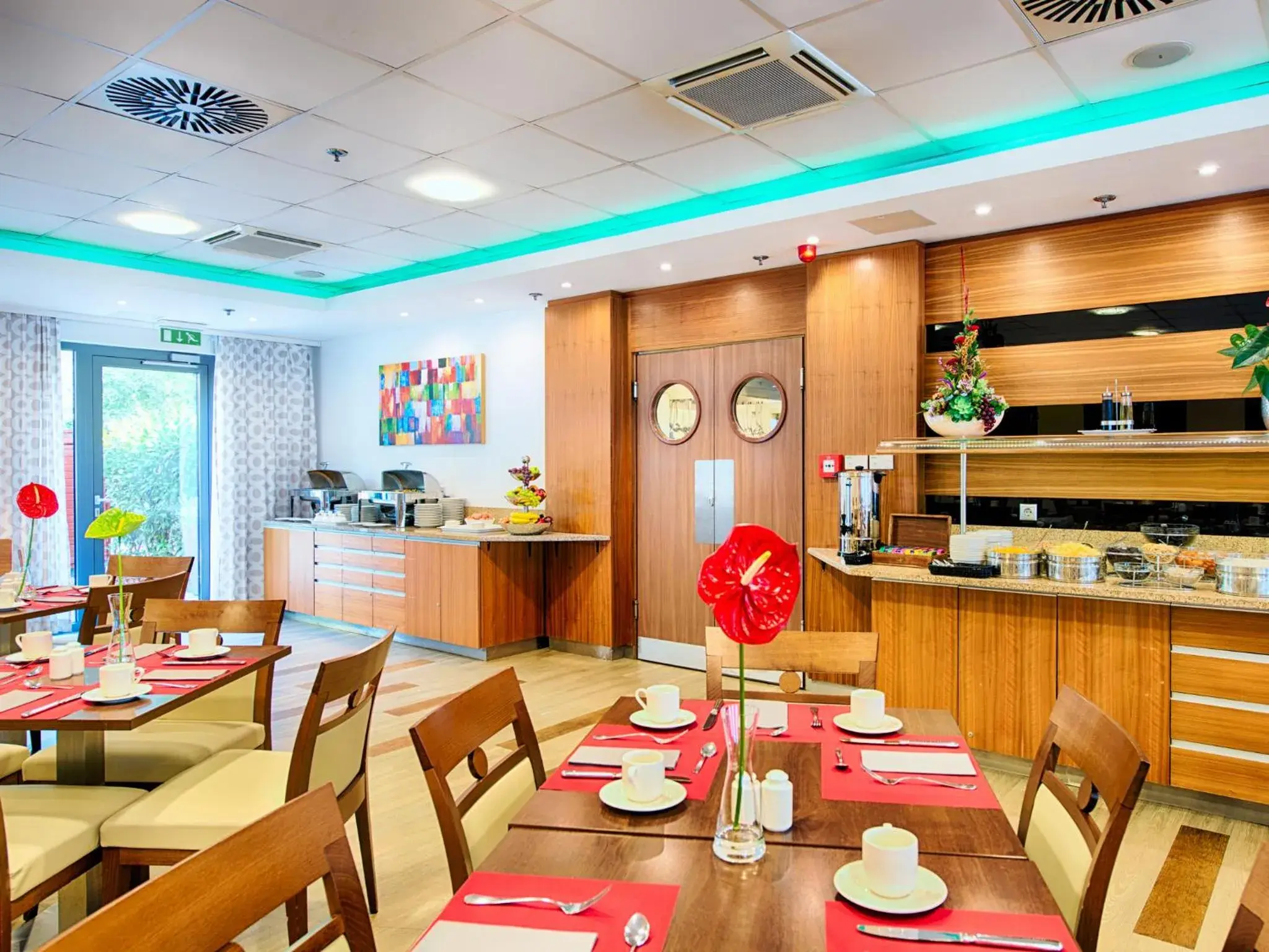 Restaurant/places to eat in ACHAT Hotel Budapest Restaurant/places to eat in ACHAT Hotel Budapest