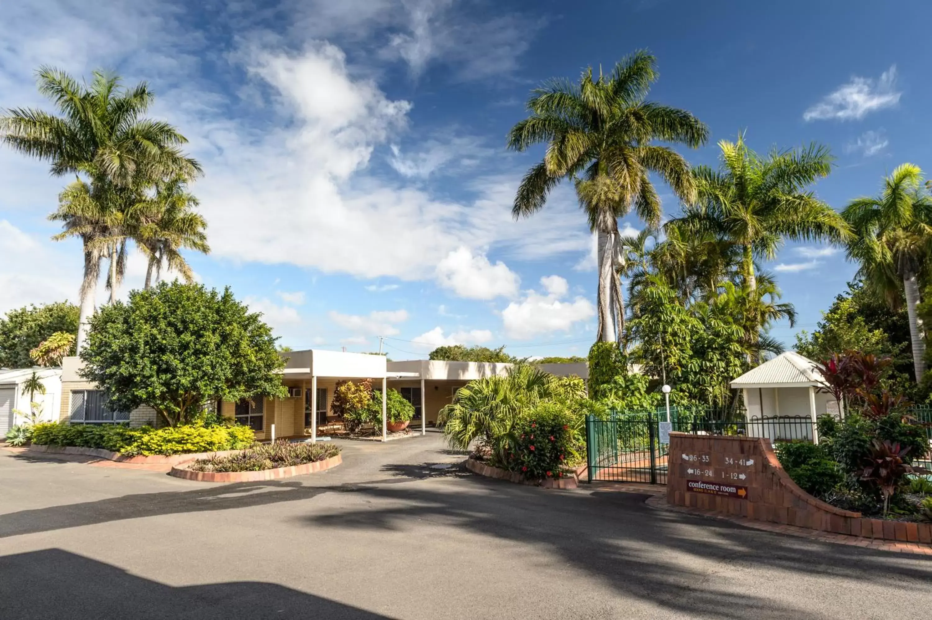 Garden, Facade/Entrance in Bundaberg International Motor Inn