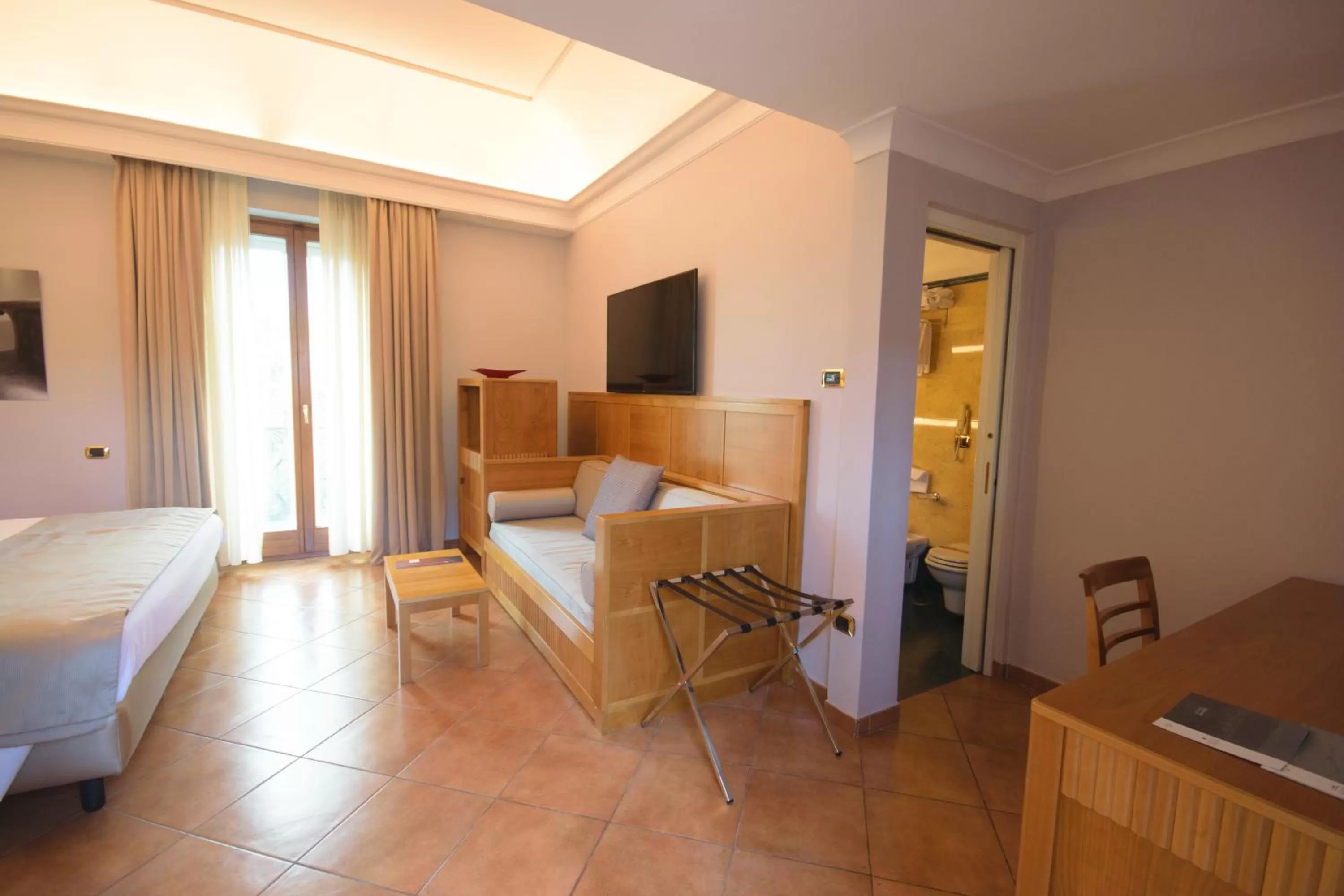 TV and multimedia in Hotel Forum