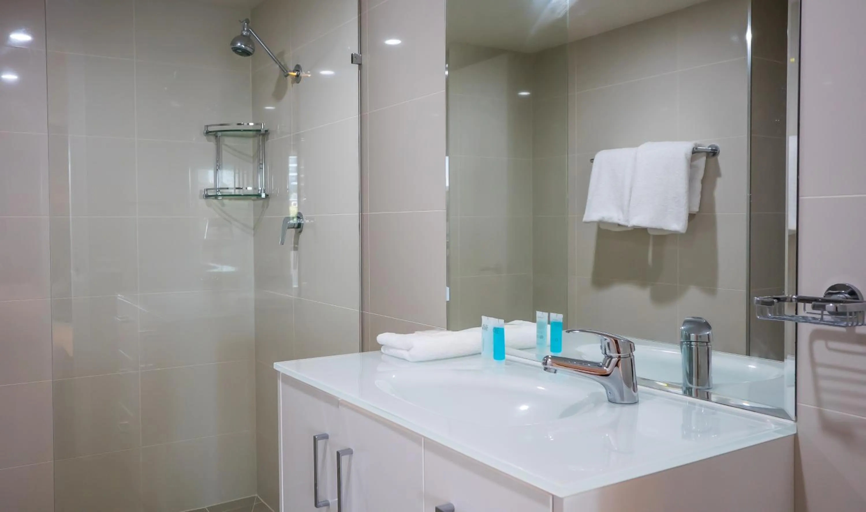 Broadbeach Savannah Resort