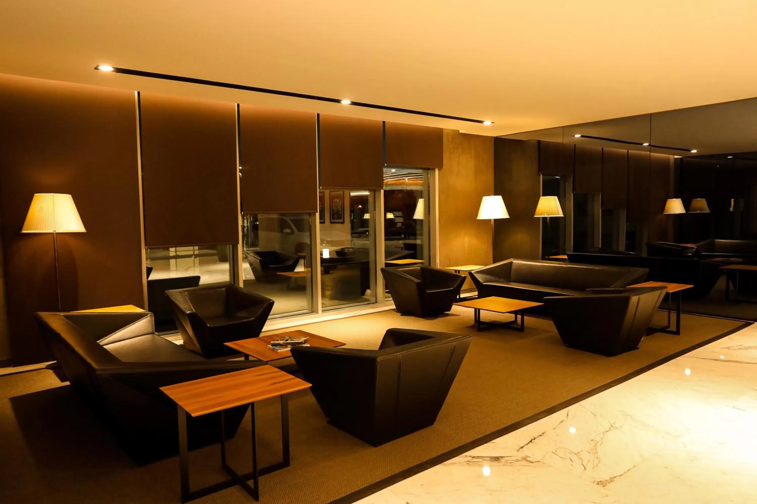 Lobby or reception, Seating Area in Ramada Plaza by Wyndham Istanbul Asia Airport