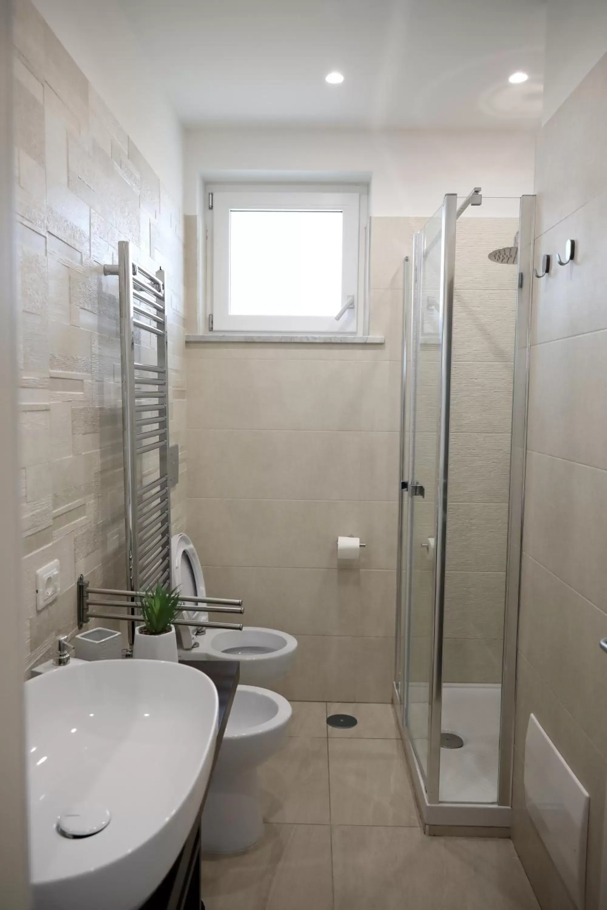 Shower, Bathroom in Palazzo Archeo
