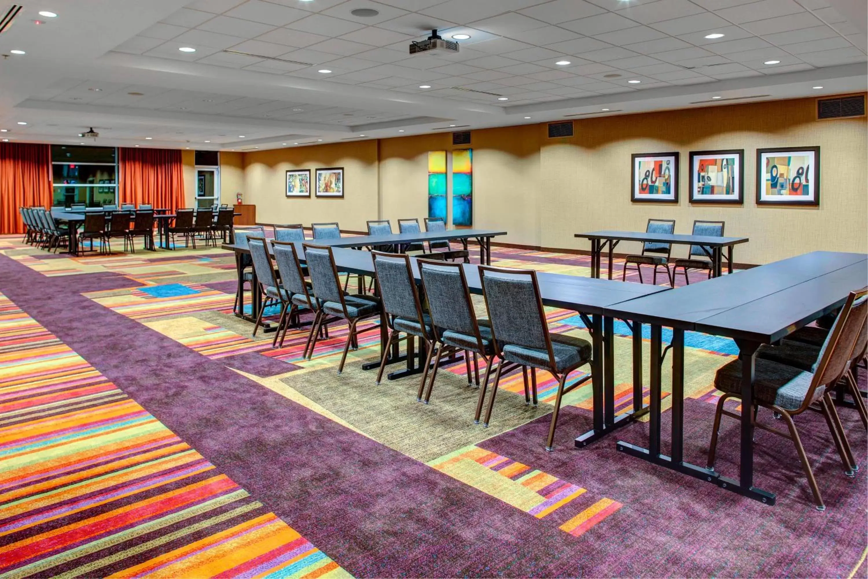 Meeting/conference room in Fairfield Inn & Suites by Marriott Atlanta Stockbridge