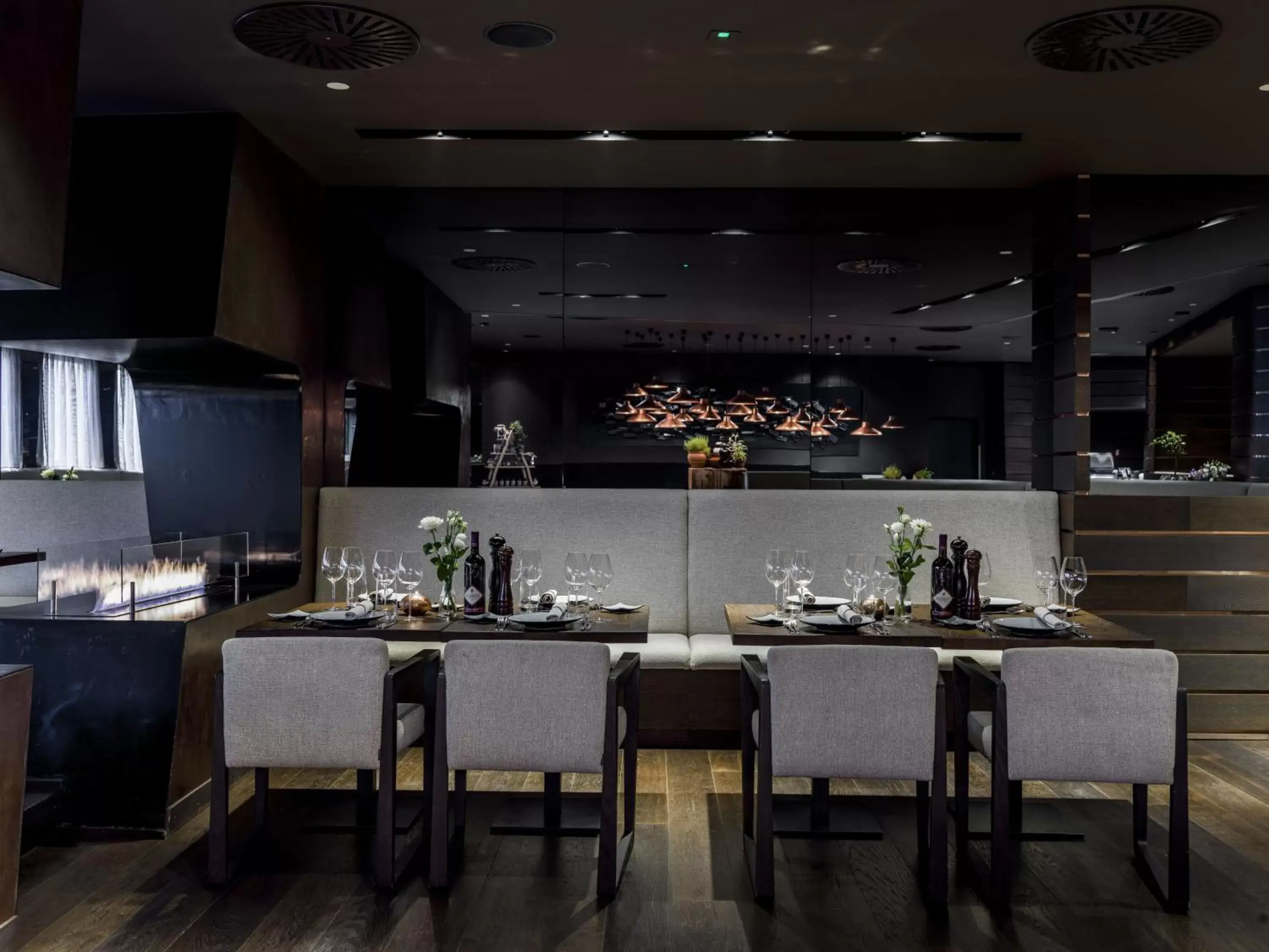 Restaurant/Places to Eat in Radisson Collection Hotel, Old Mill Belgrade