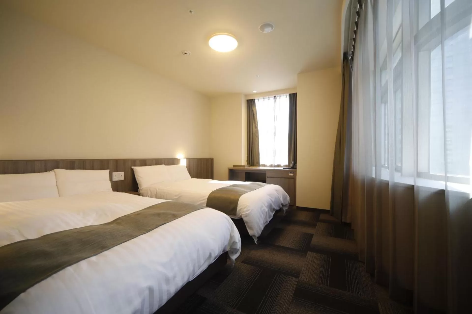 Bedroom, Bed in Dormy Inn Korakuen