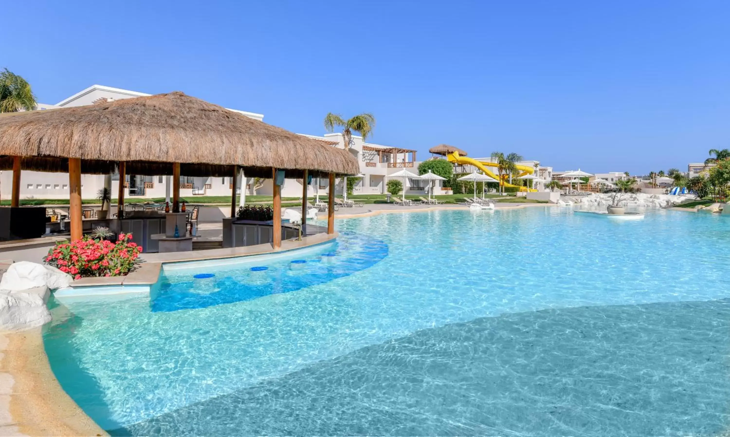 Swimming Pool in Sentido Casa Del Mar Resort