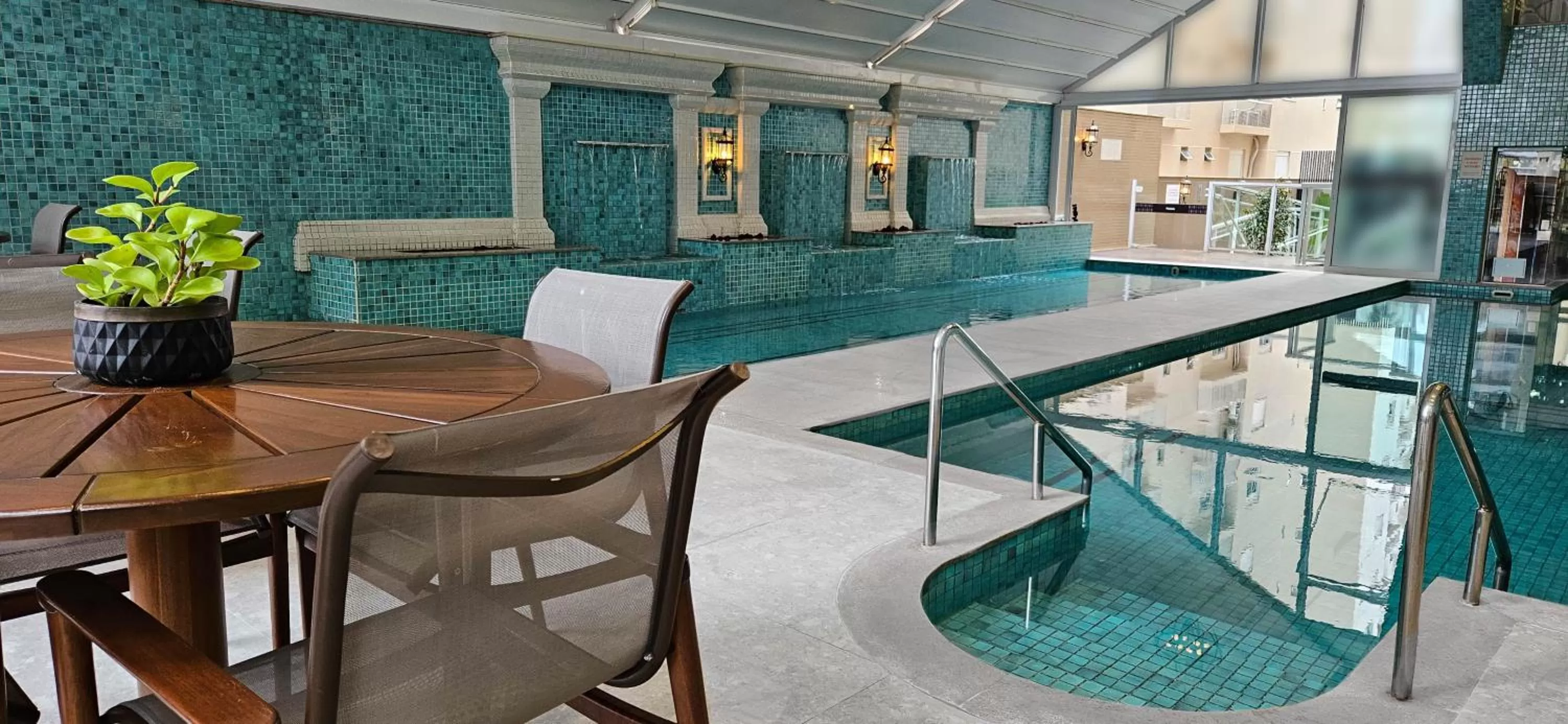 Swimming pool in Sofistic Hotel