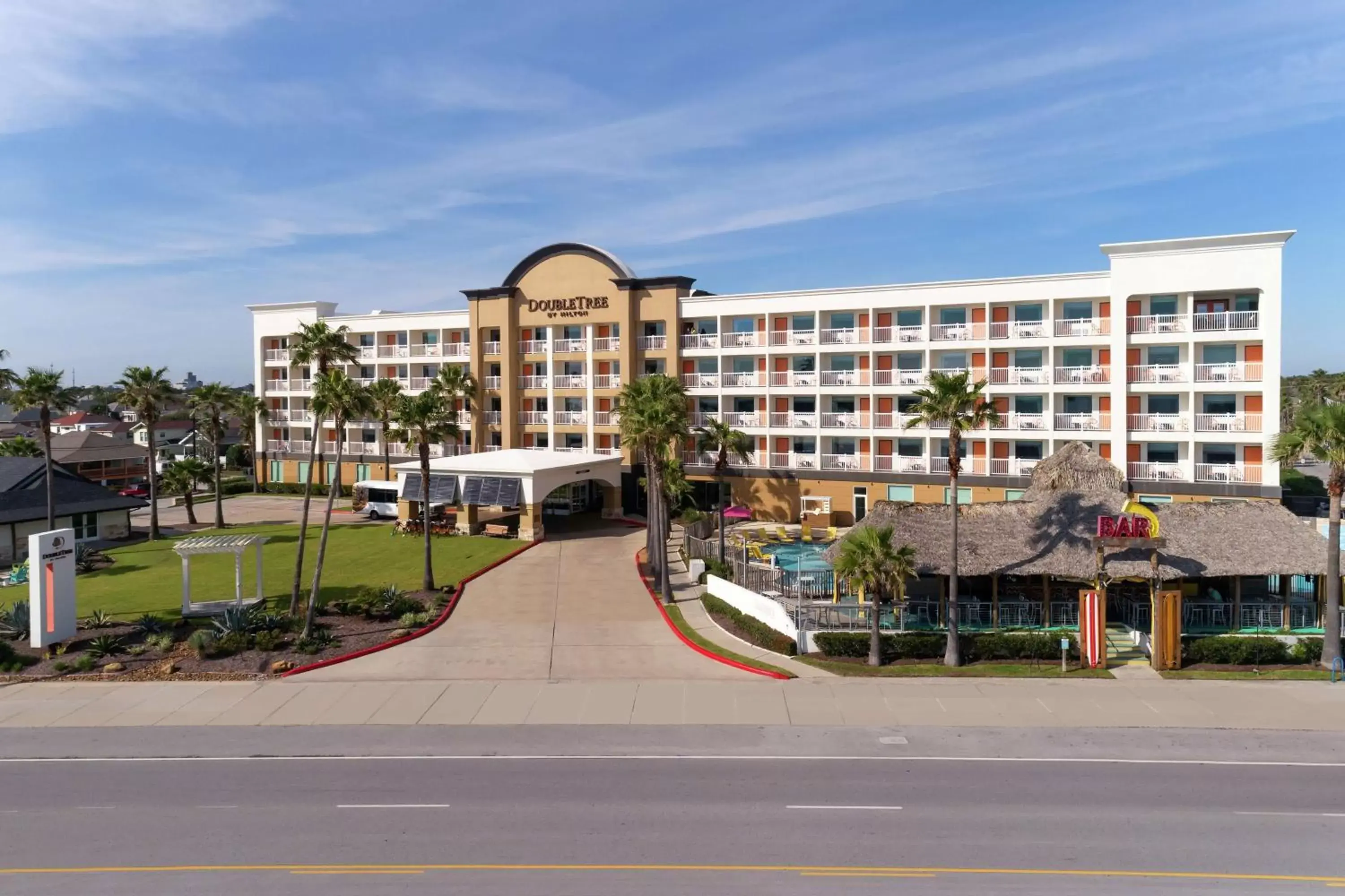 Property Building in DoubleTree by Hilton Galveston Beach